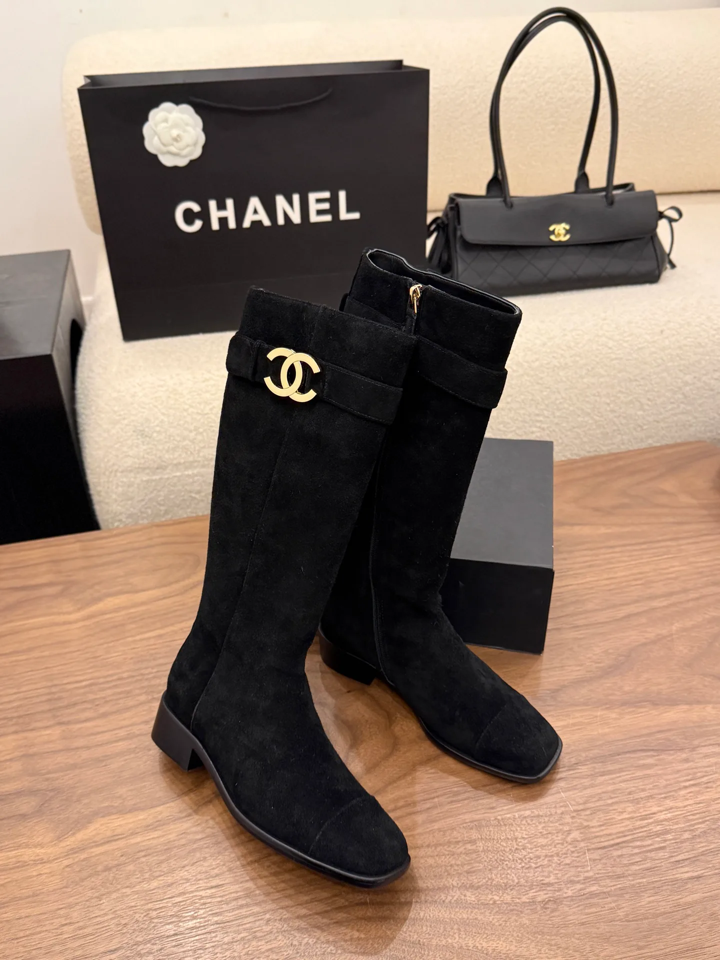 Сапоги Женские Chanel 18323411