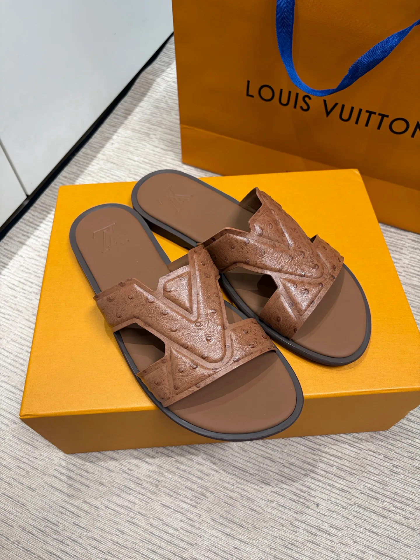 Шлепанцы Мужские Louis Vuitton 12826630