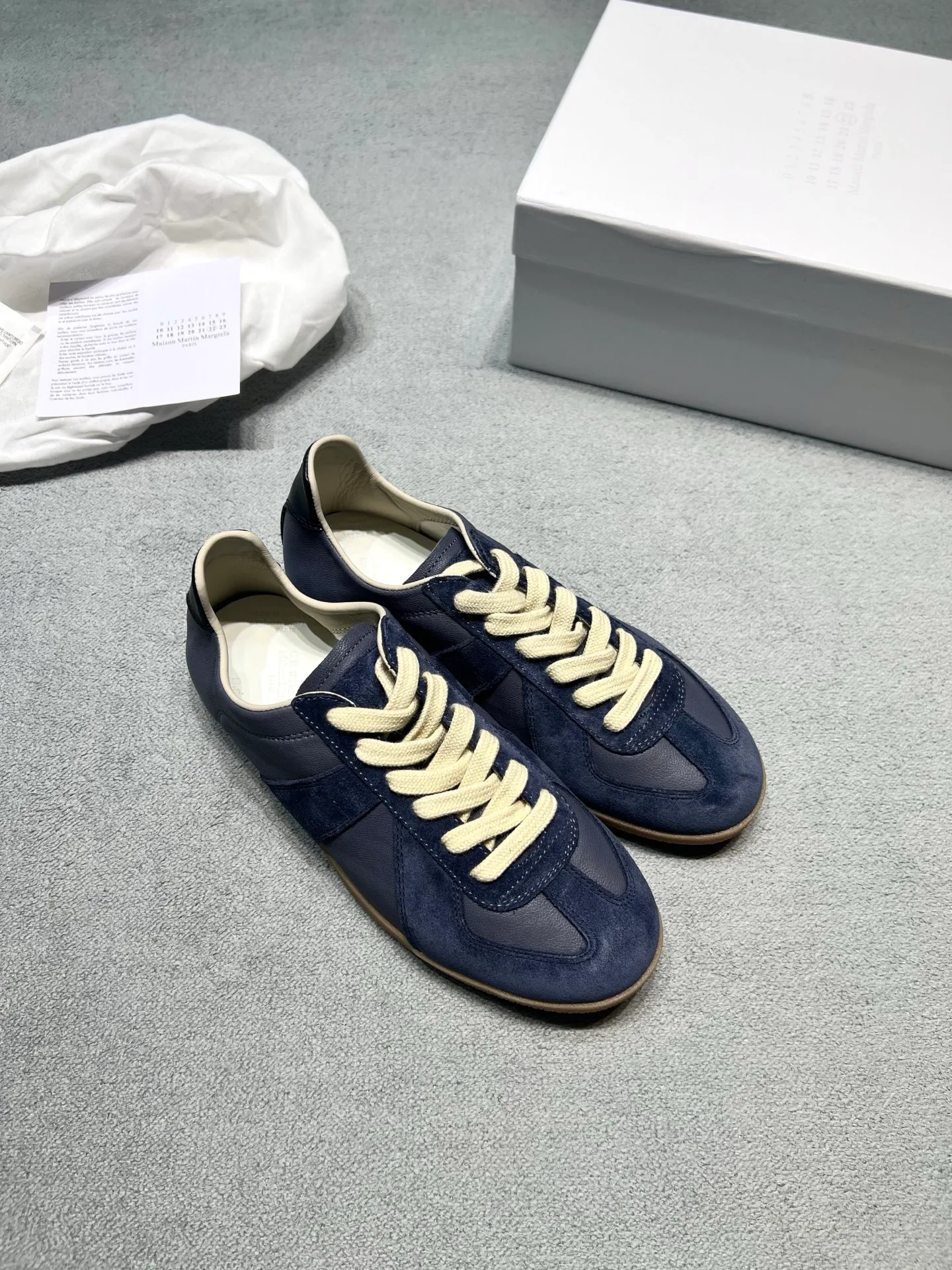 Кроссовки Женские Maison Margiela 18366874