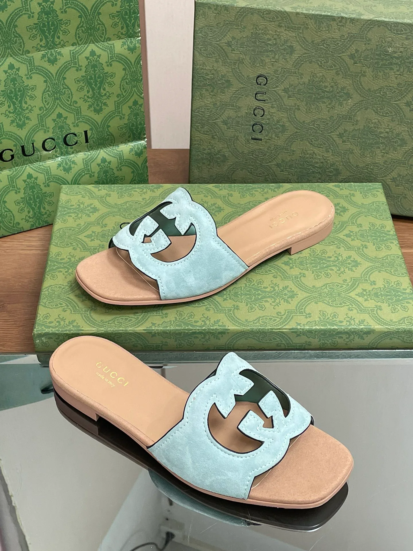 Шлепанцы Женские Gucci 11571