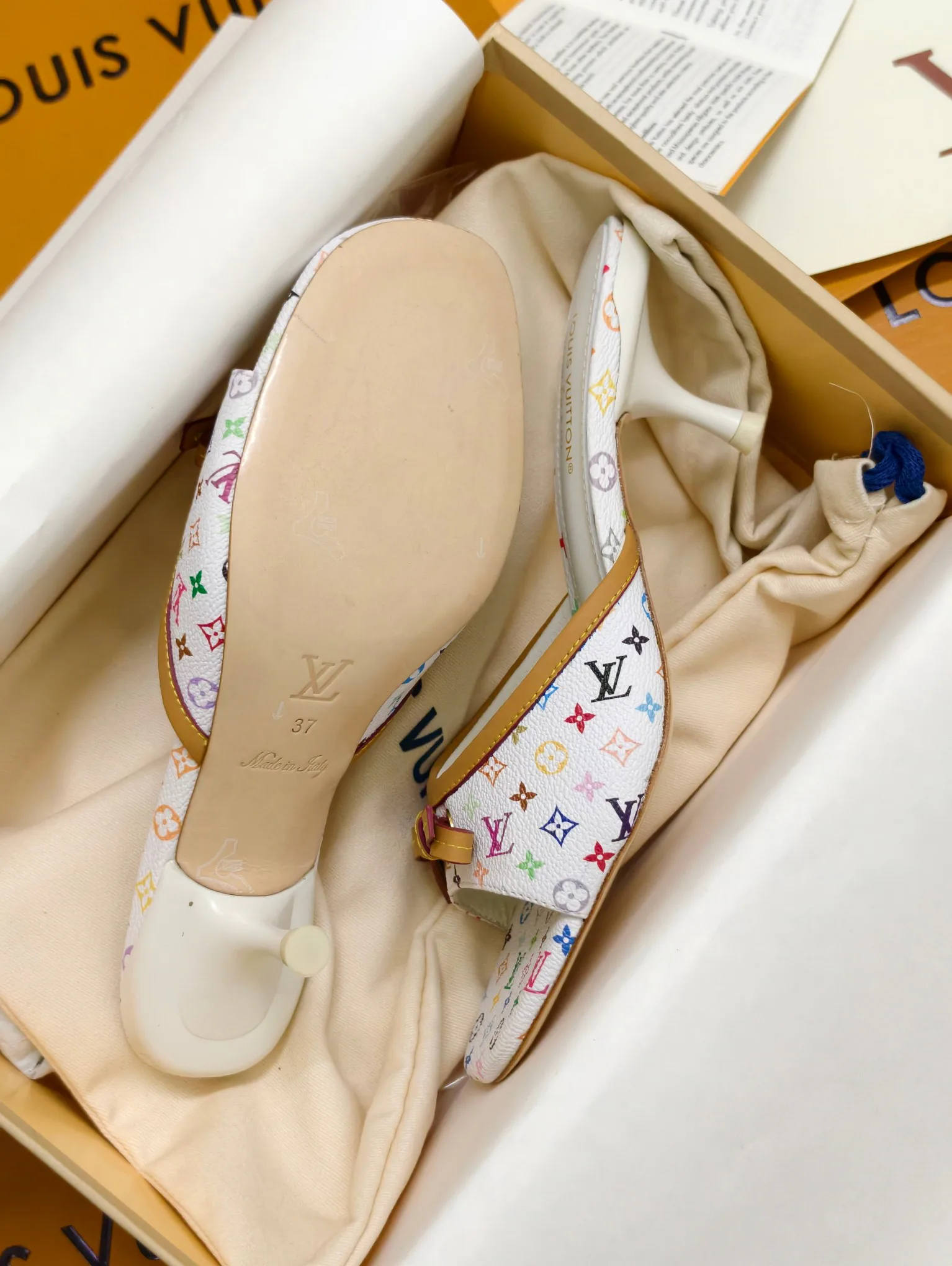 Сандалии Женские Louis Vuitton 10236806