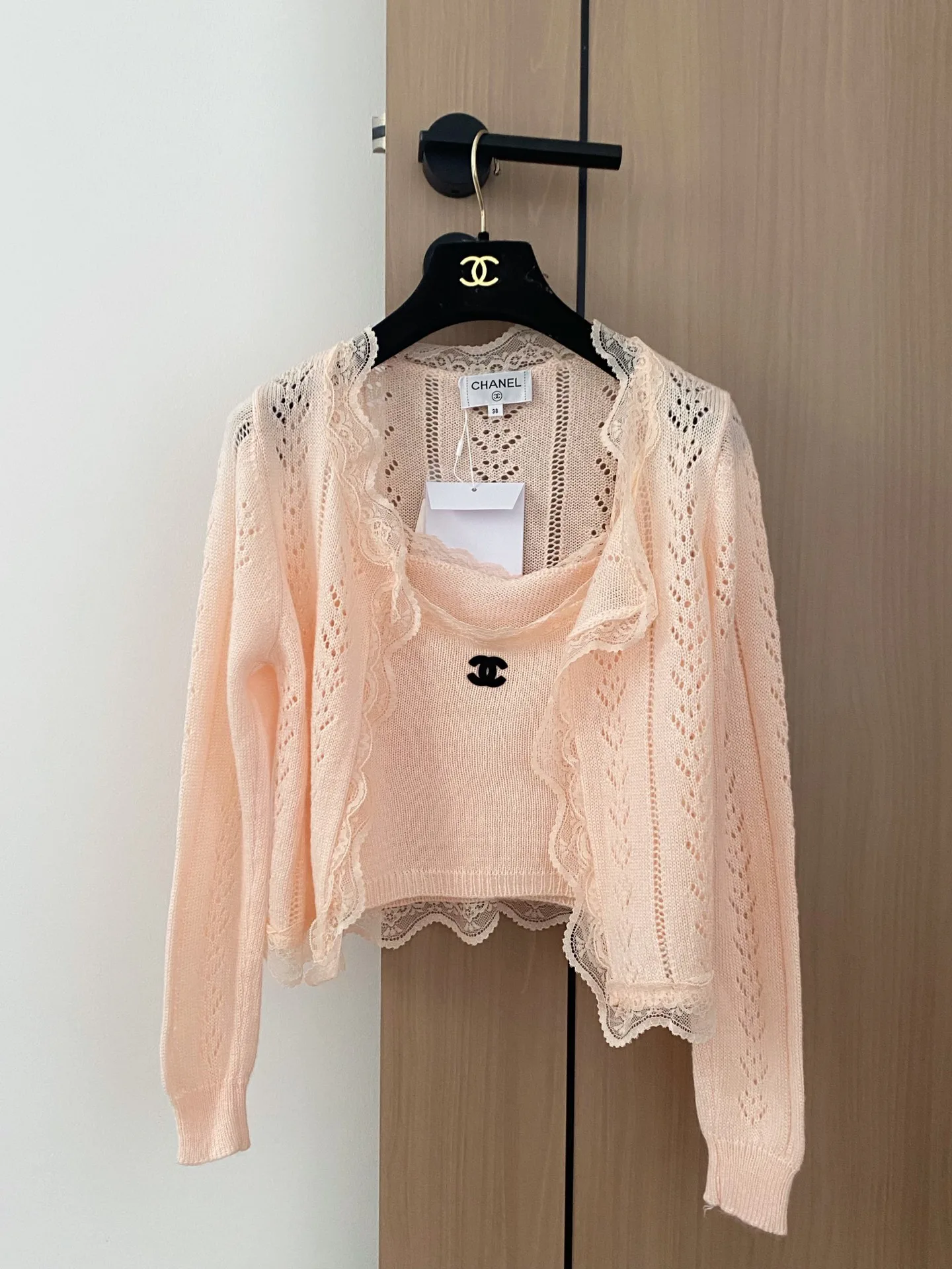Жилеты Женские Chanel 11180885
