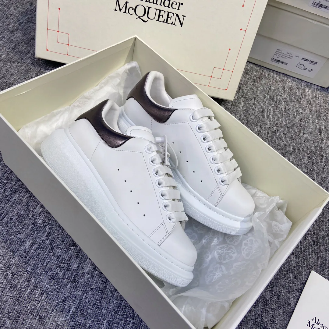 Кроссовки Женские Alexander Mcqueen 17963414
