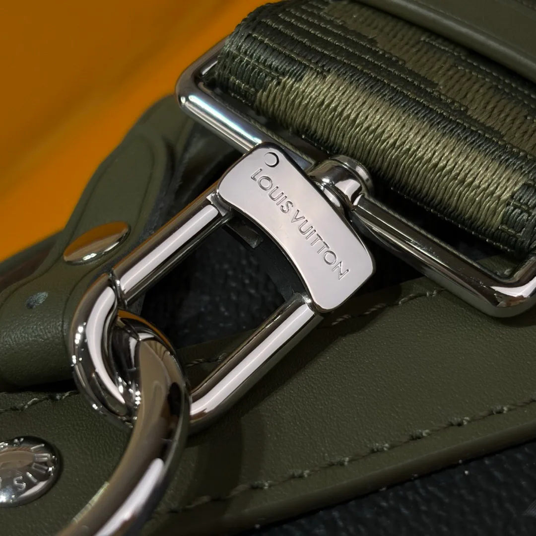 Классические Сумки Женские Louis Vuitton 18170495