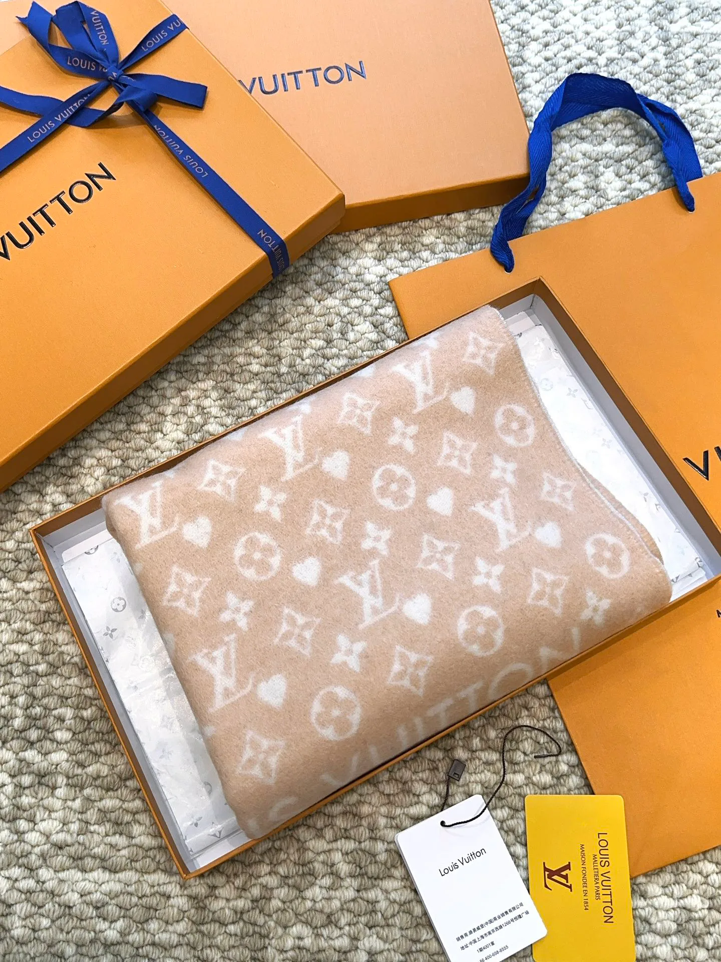 Шарфы Louis Vuitton 4428