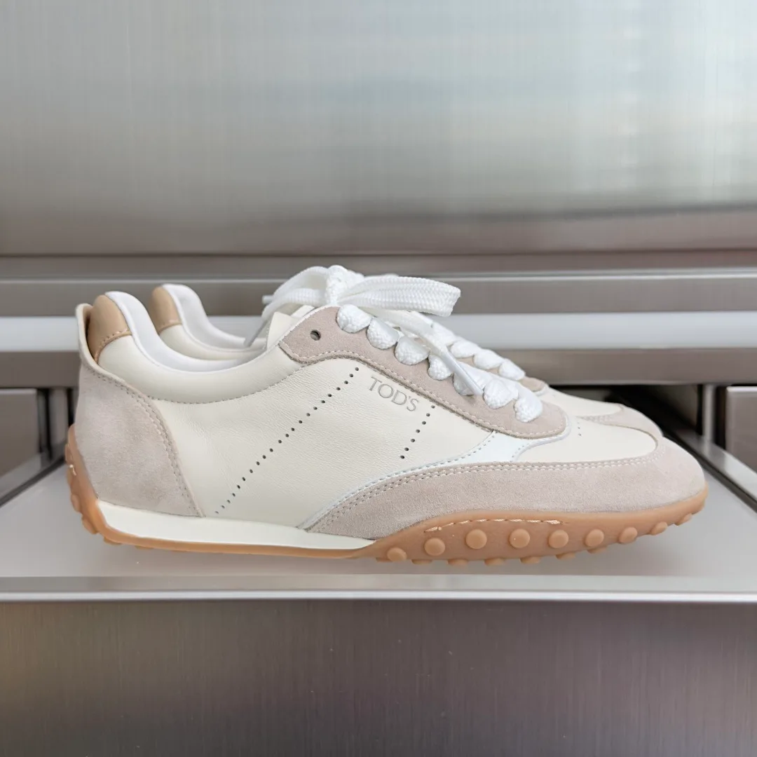 Кроссовки Женские Tod's 18363470