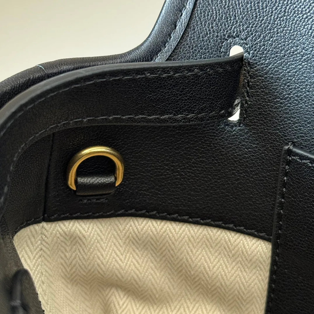 Классические Сумки Женские Miu Miu 1064552