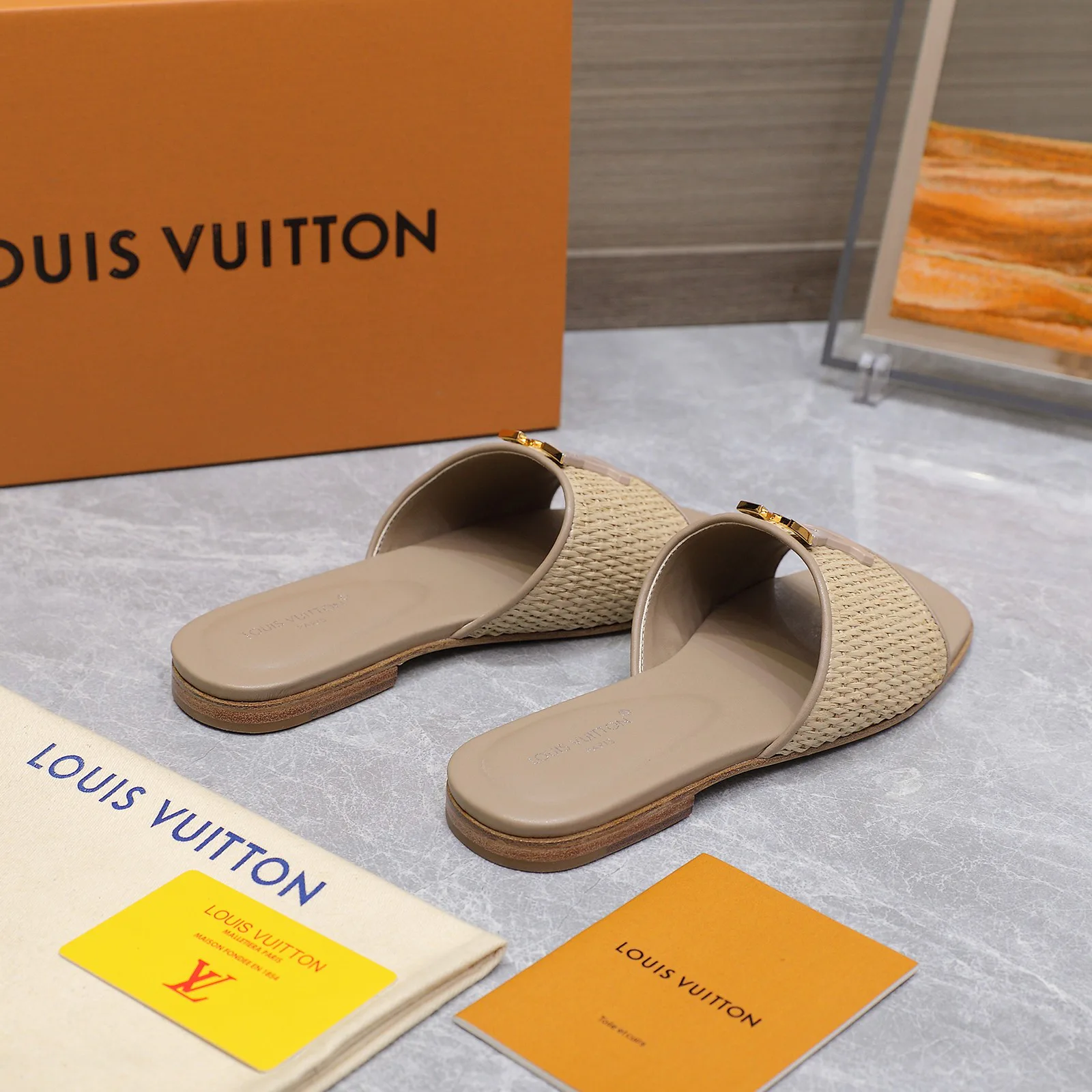 Шлепанцы Женские Louis Vuitton 491979