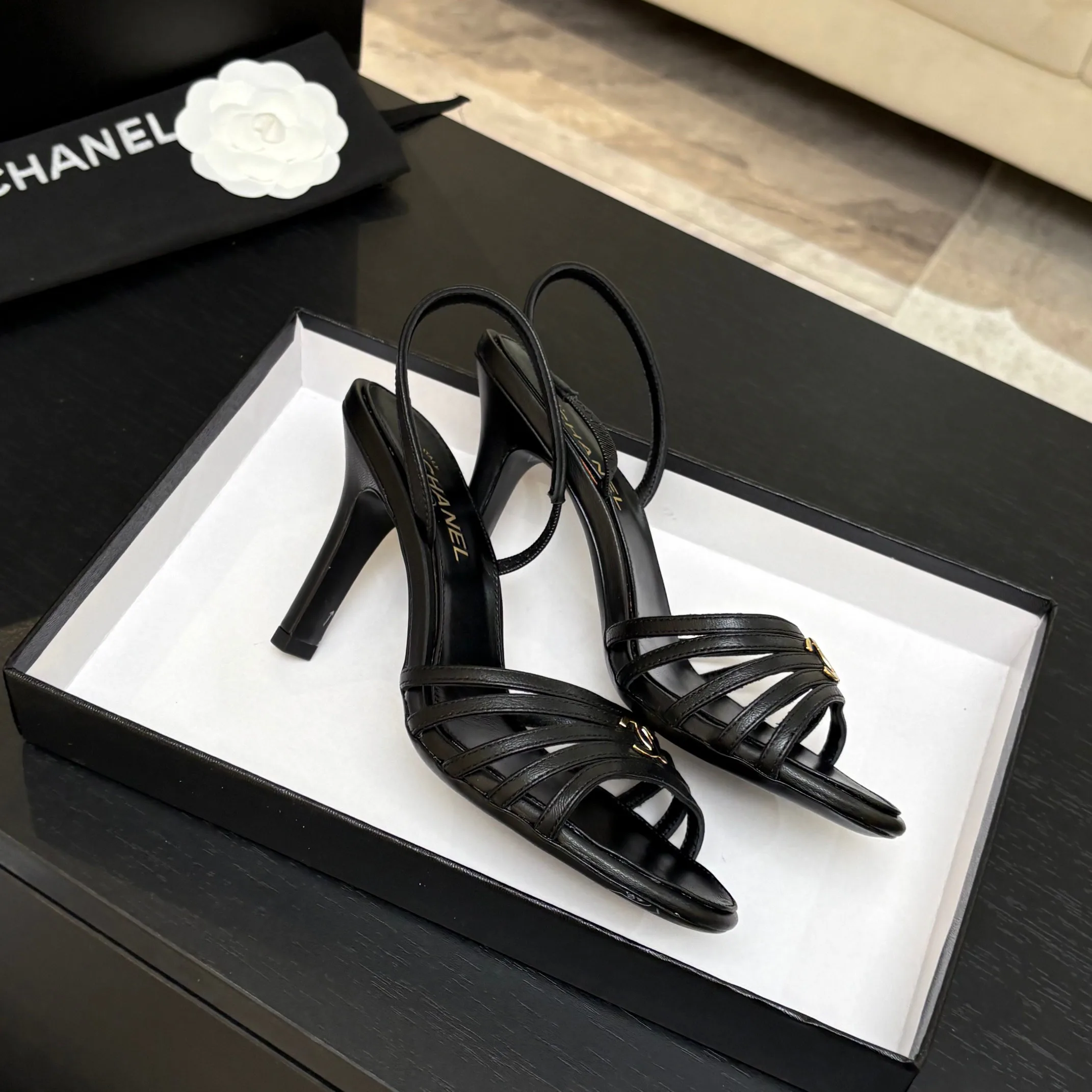 Босоножки Женские Chanel 16932185