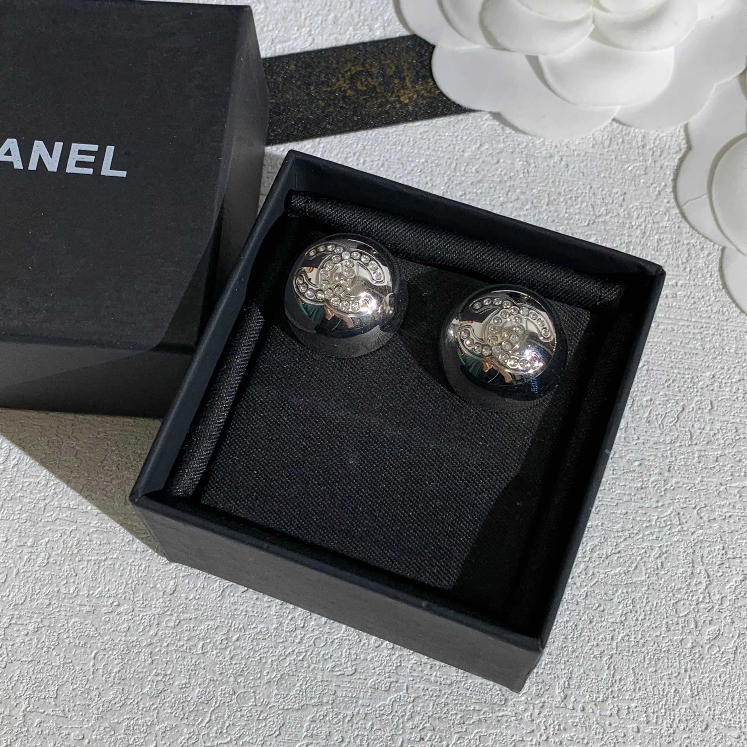 Бижутерия Chanel 536414