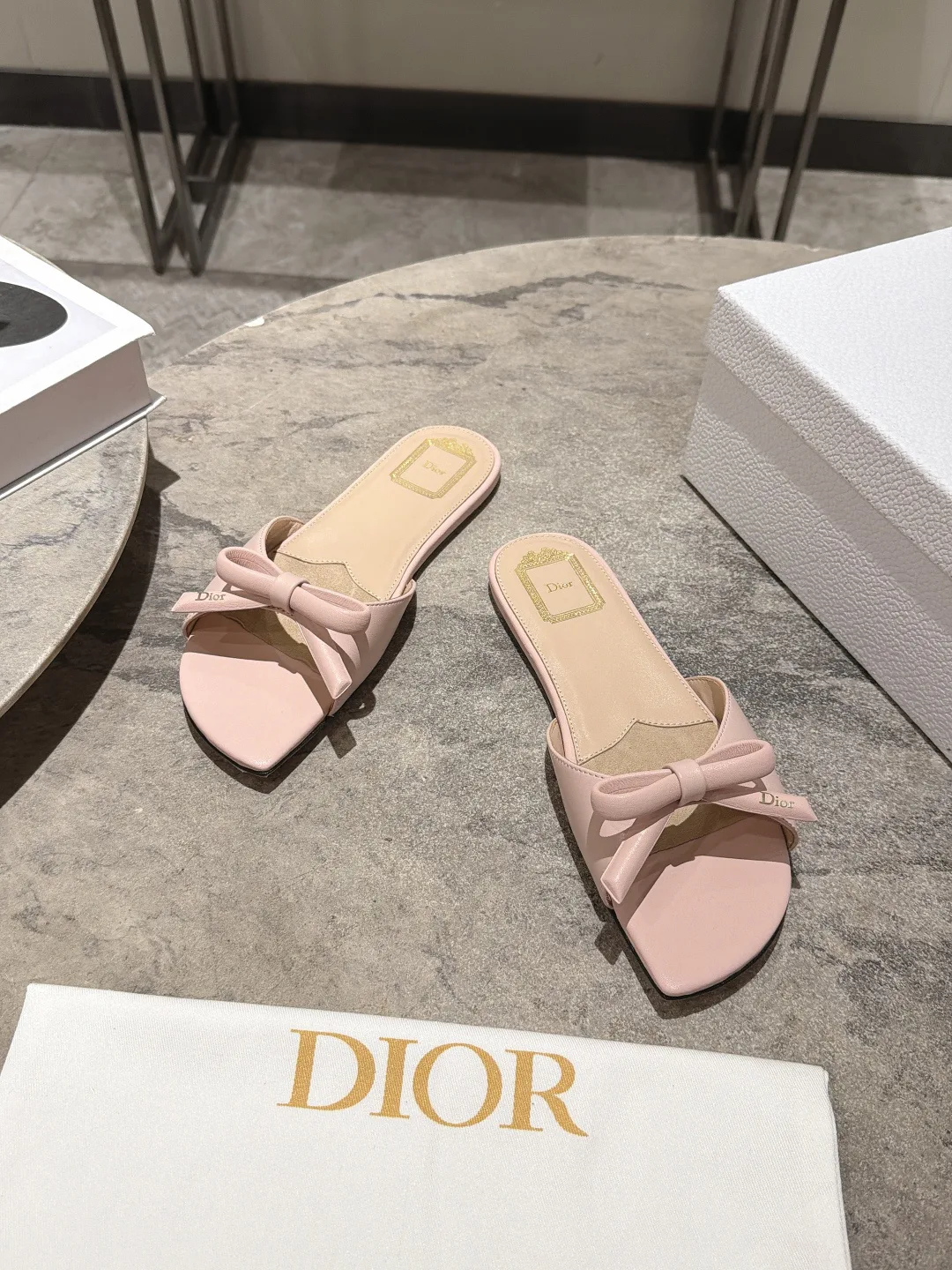 Босоножки Женские Christian Dior 17604618