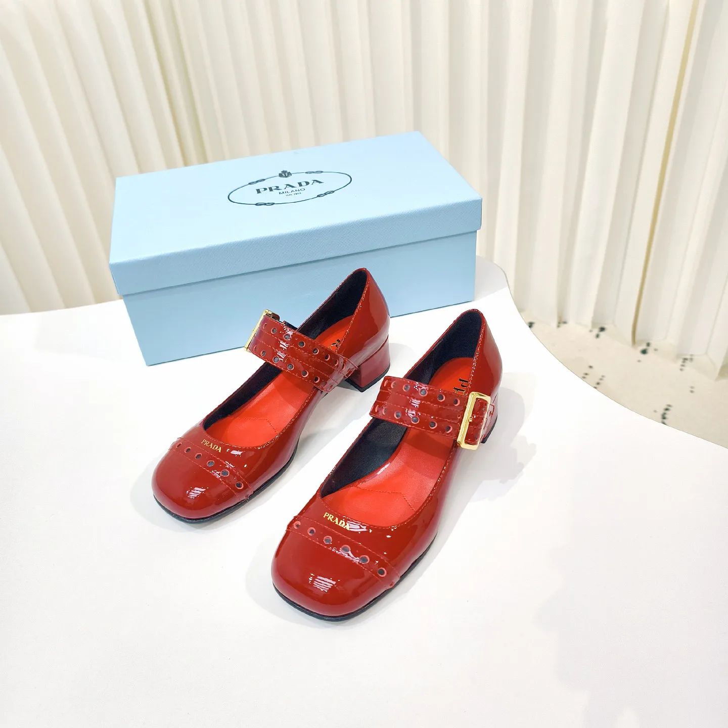 Туфли Женские Prada 11508140