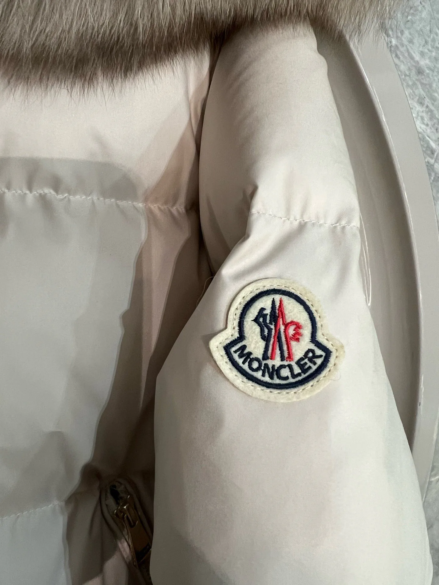 Куртки И Пуховики Женские Moncler 236549