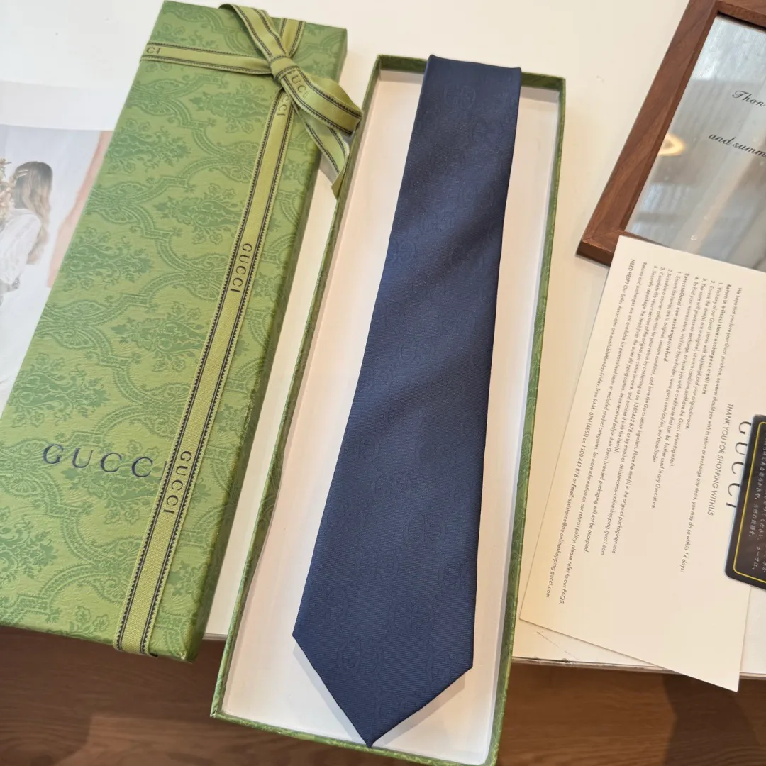 Платки Gucci 18673773