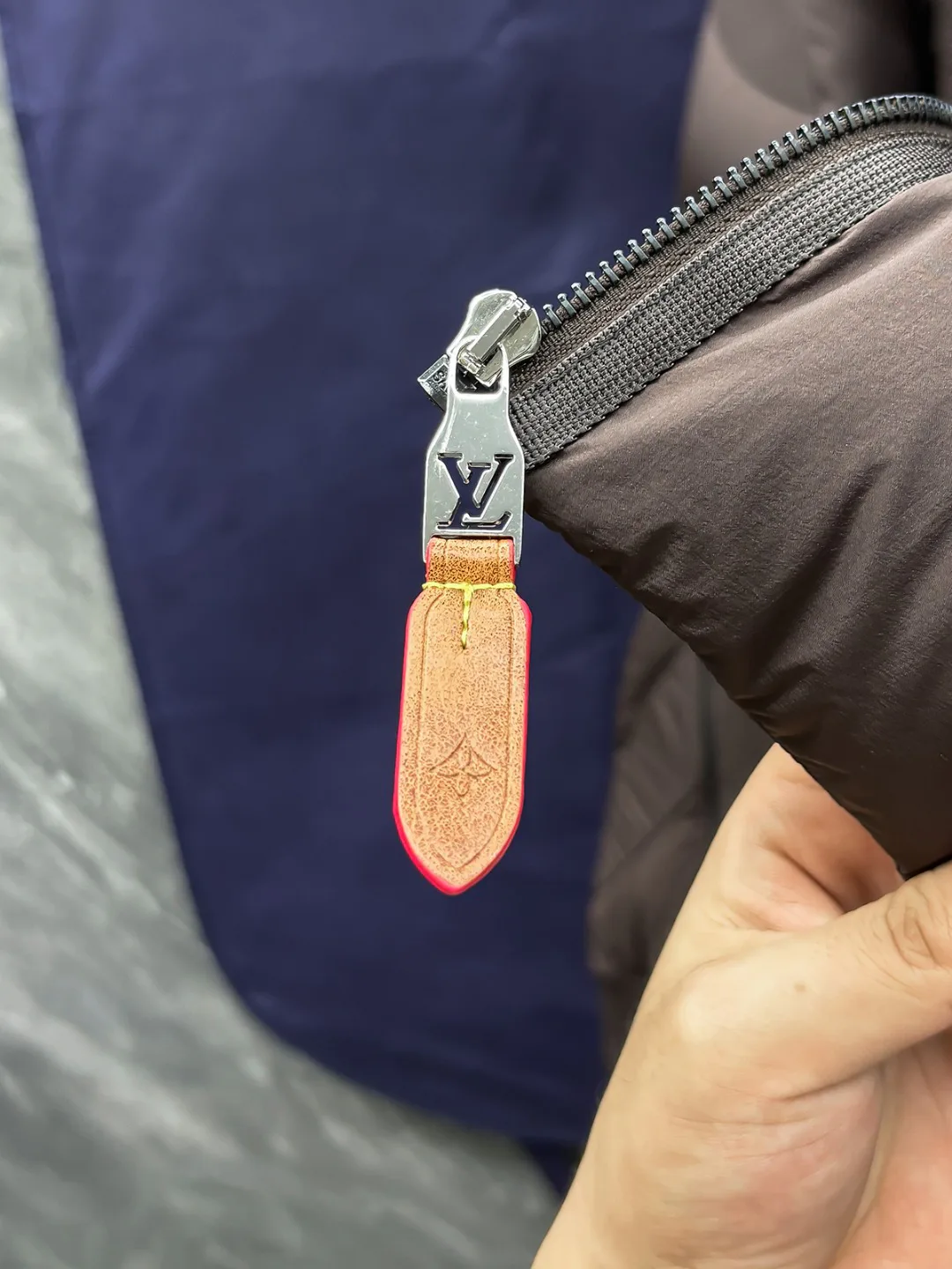 Куртки И Пуховики Мужские Louis Vuitton 4360178