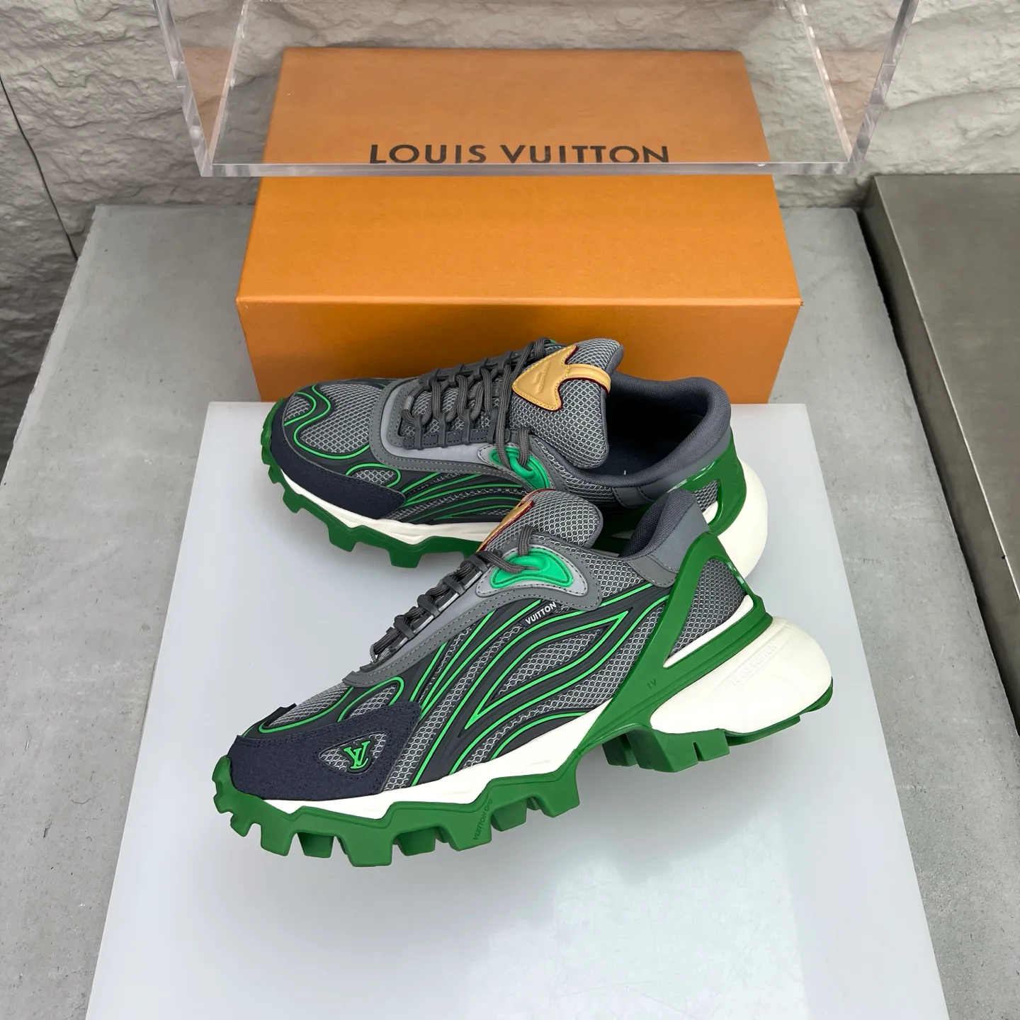 Кроссовки Мужские Louis Vuitton 4489116