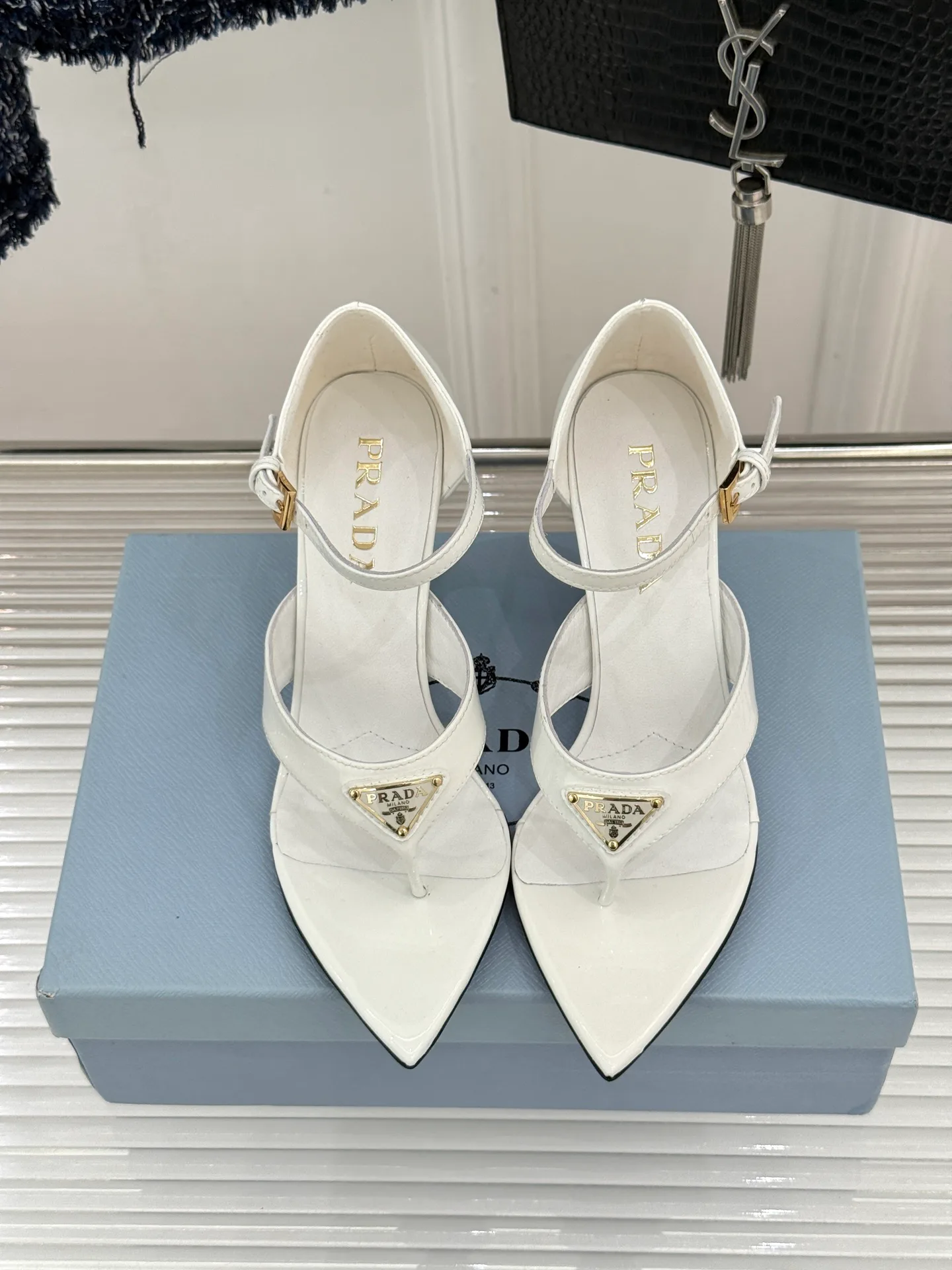 Босоножки Женские Prada 11574056