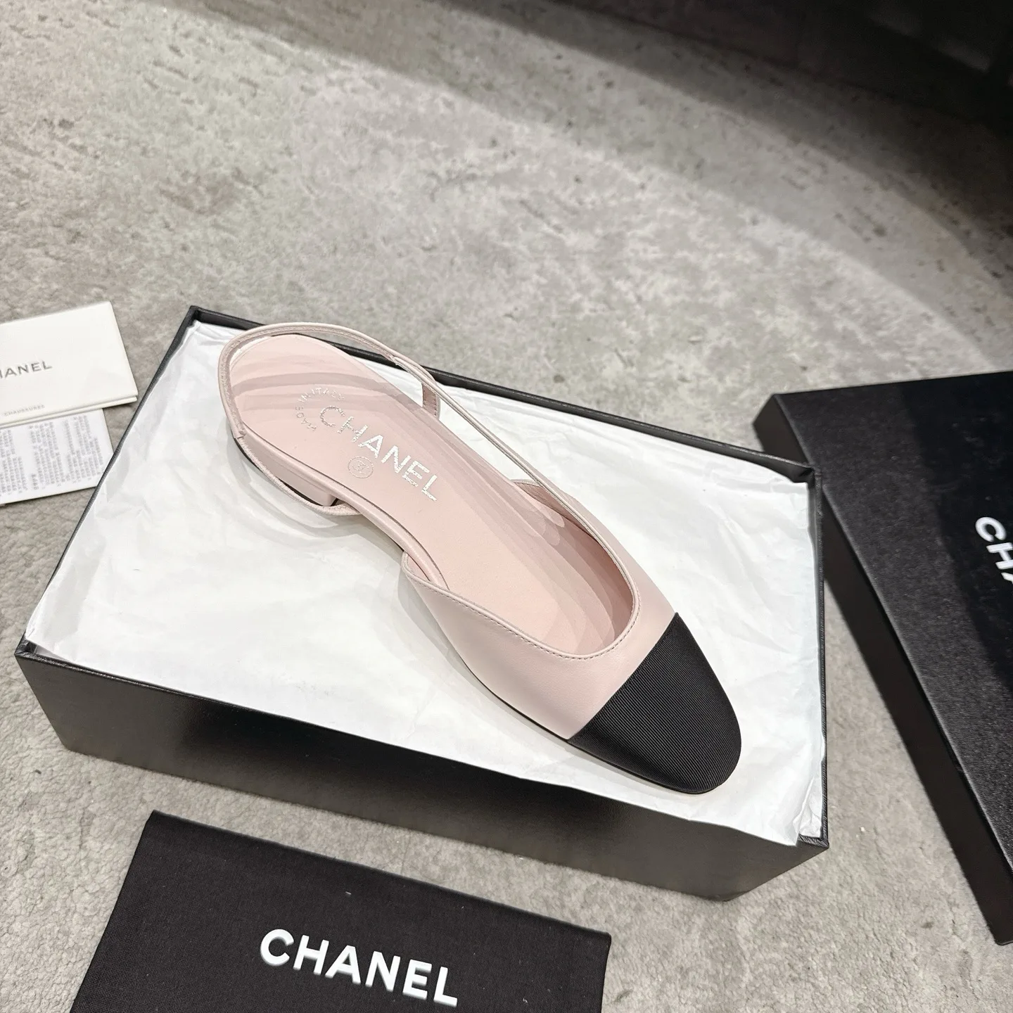 Босоножки Женские Chanel 17572164