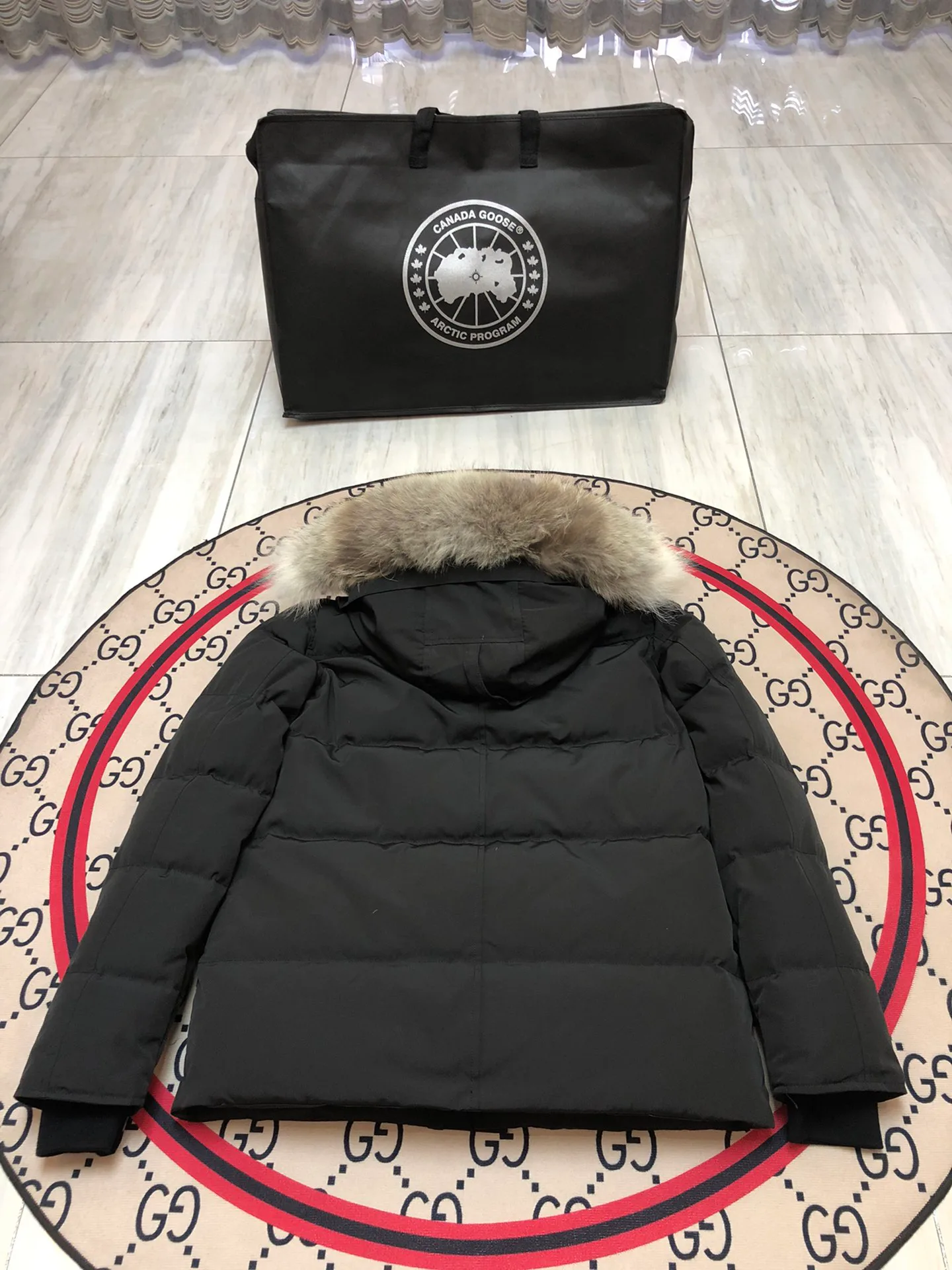 Куртки И Пуховики Женские Canada Goose 3153872
