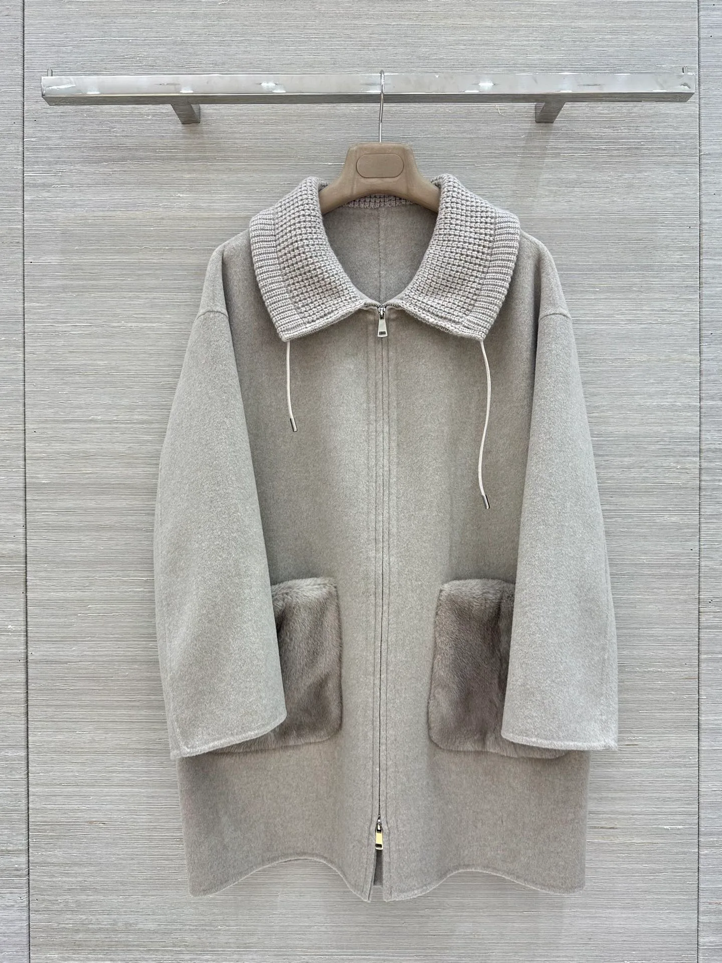 Пальто Женские Loro Piana 19485343