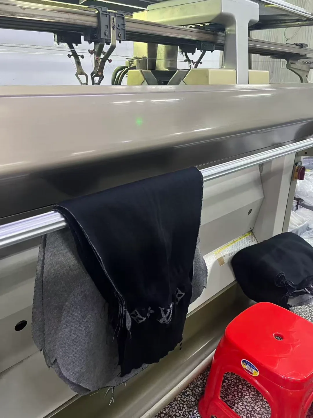 Куртки Женские Louis Vuitton 412892