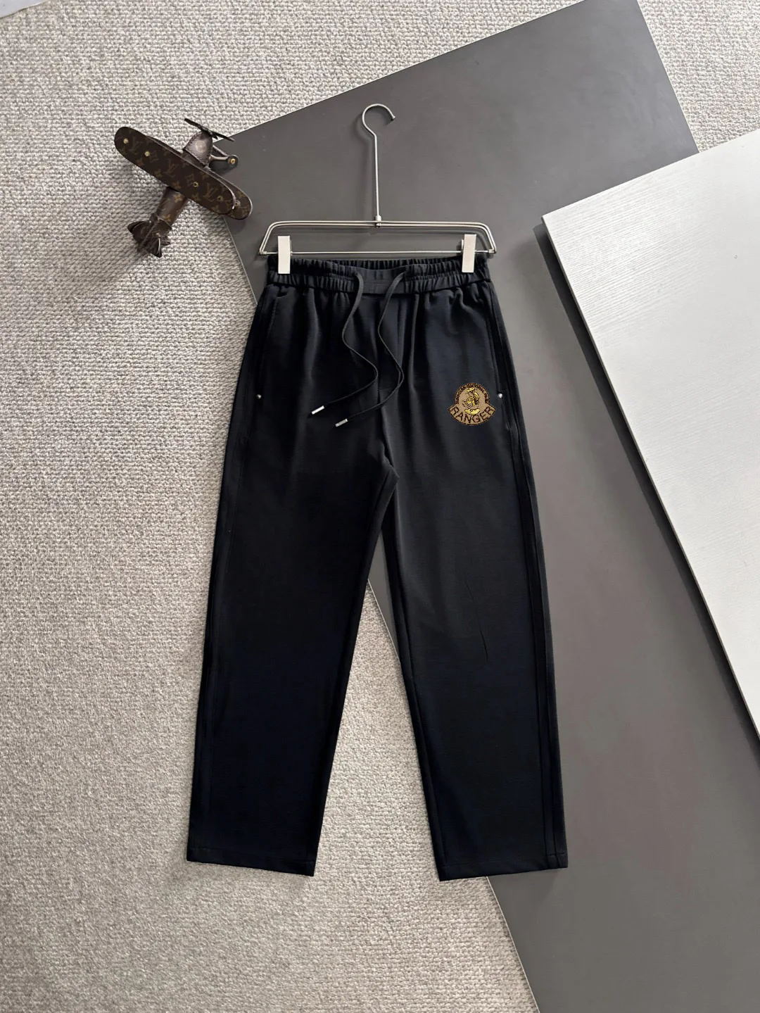Брюки Мужские Moncler 11683943