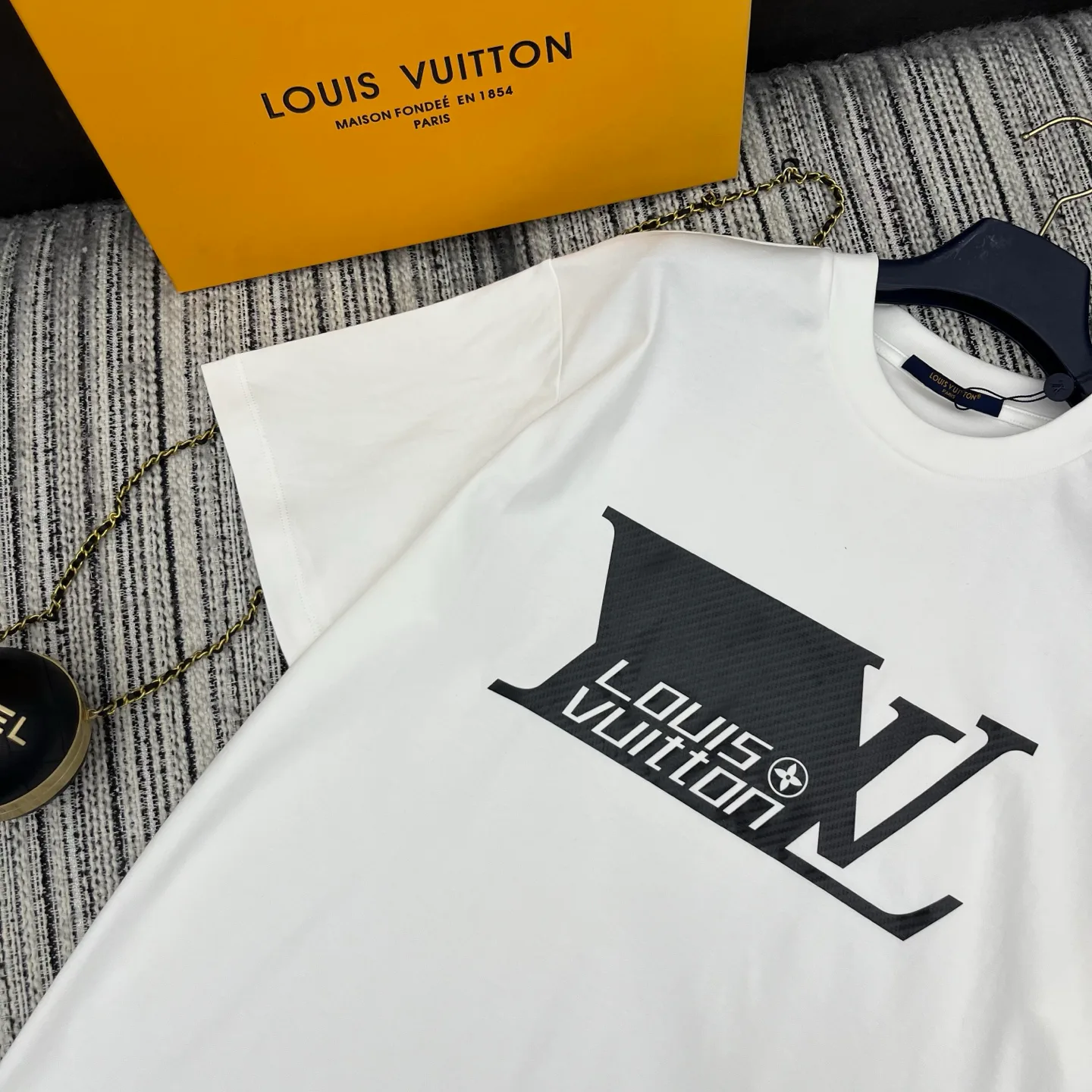 Футболки Женские Louis Vuitton 12754494