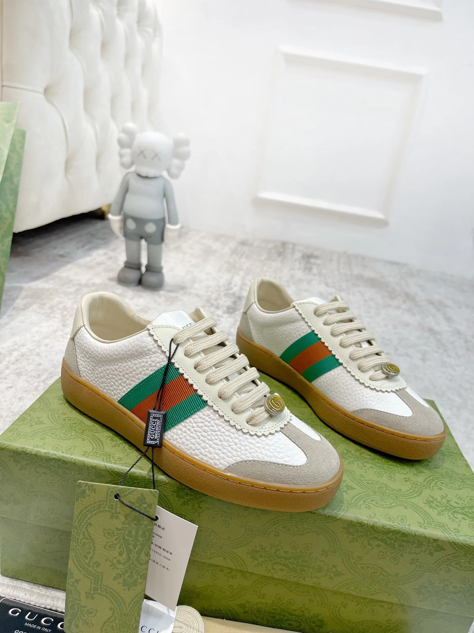Кроссовки Женские Gucci 18765959