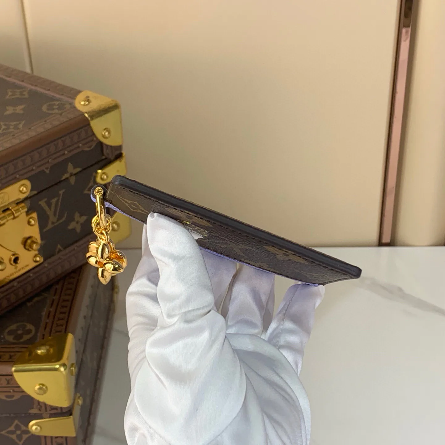 Визитницы Louis Vuitton 256460