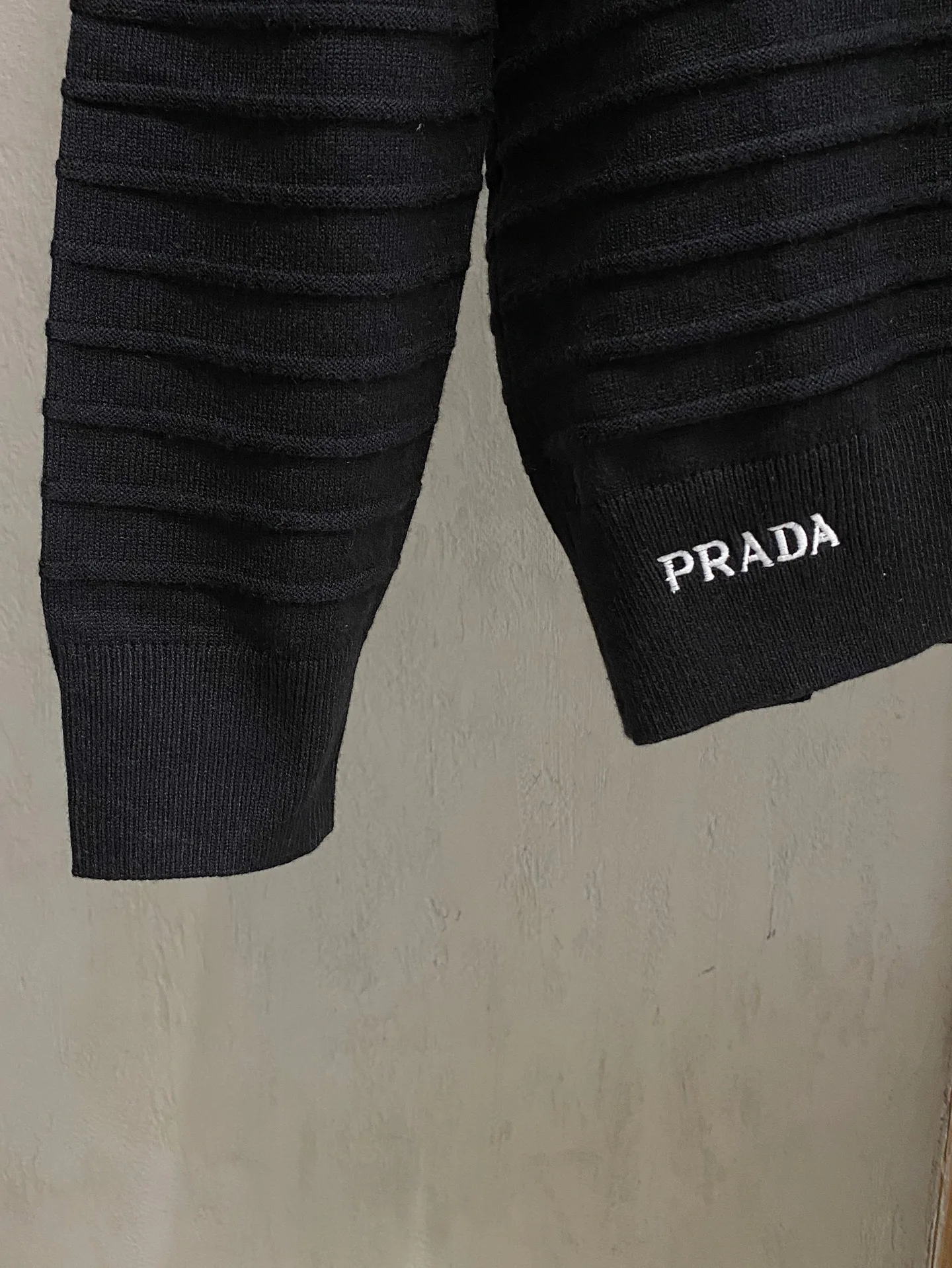 Джемперы И Свитеры Мужские Prada 18597044