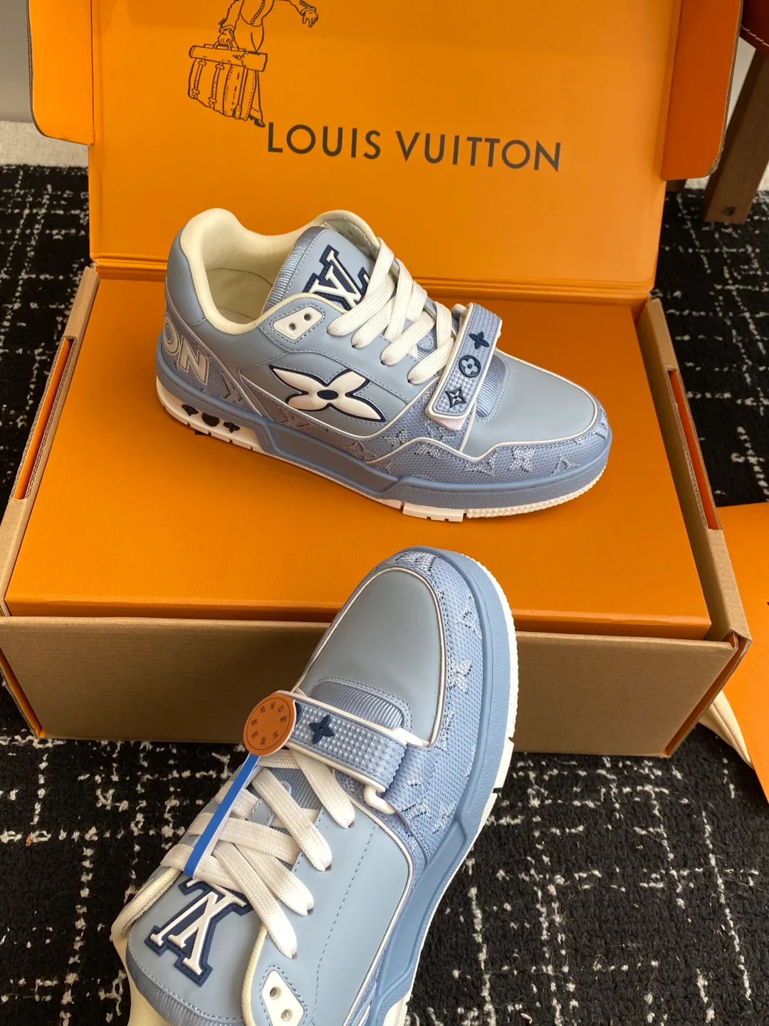 Кроссовки Женские Louis Vuitton 5438147