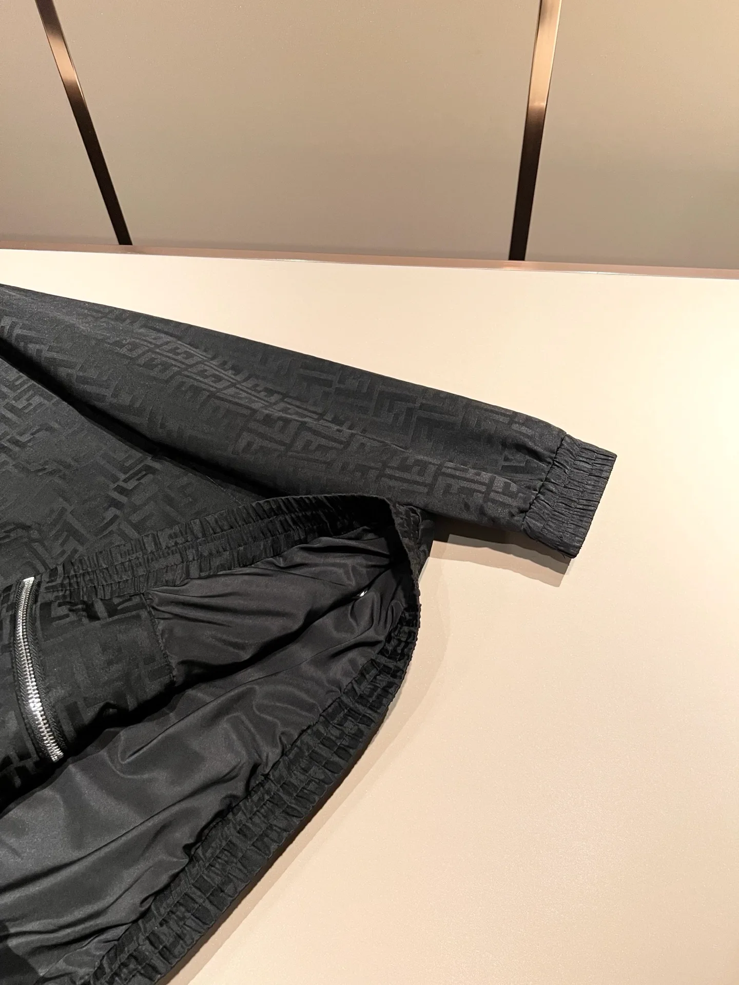 Куртки И Пуховики Мужские Fendi 10242258