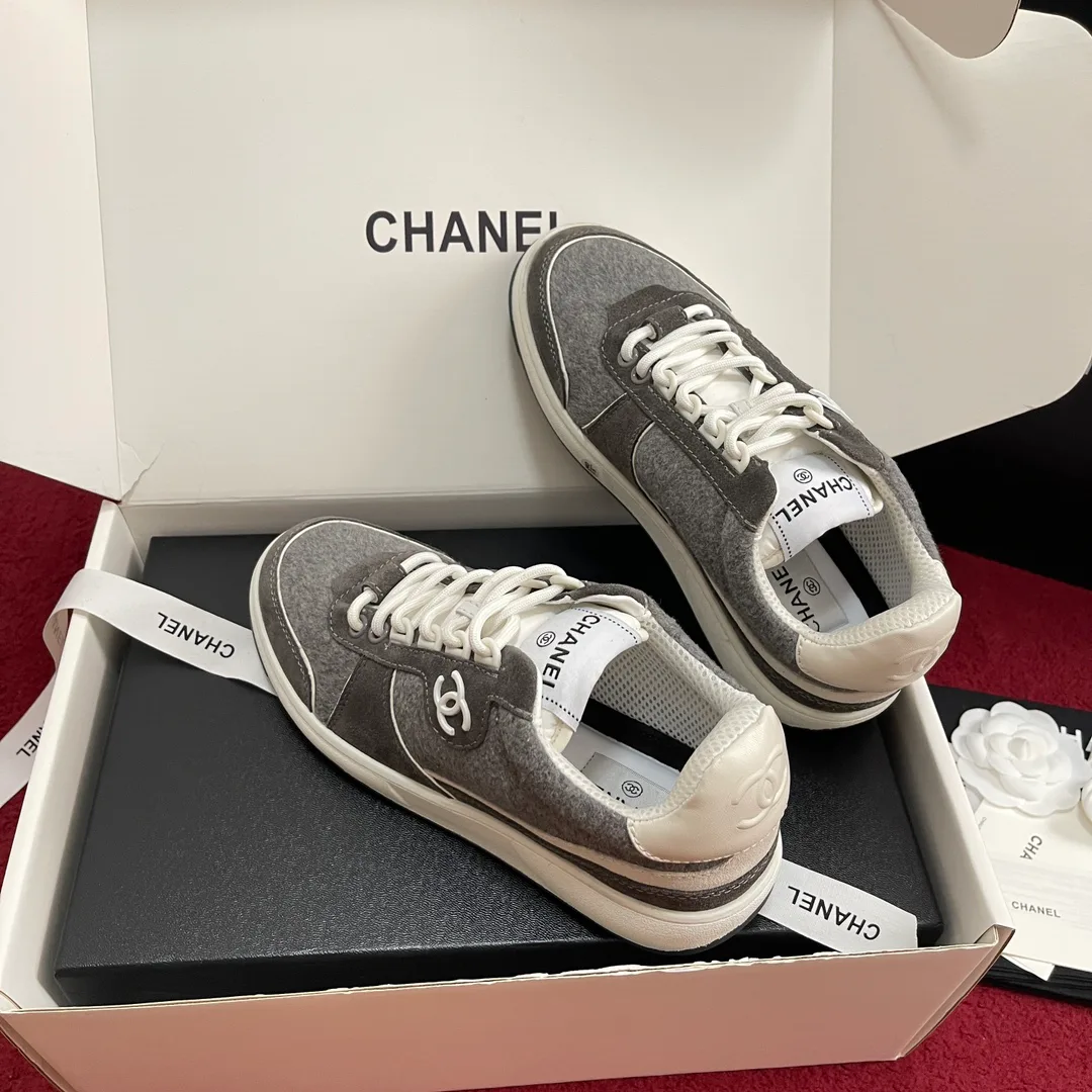 Кроссовки Женские Chanel 18195102