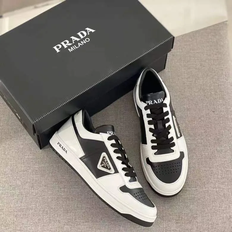 Кроссовки Мужские Prada 2492381