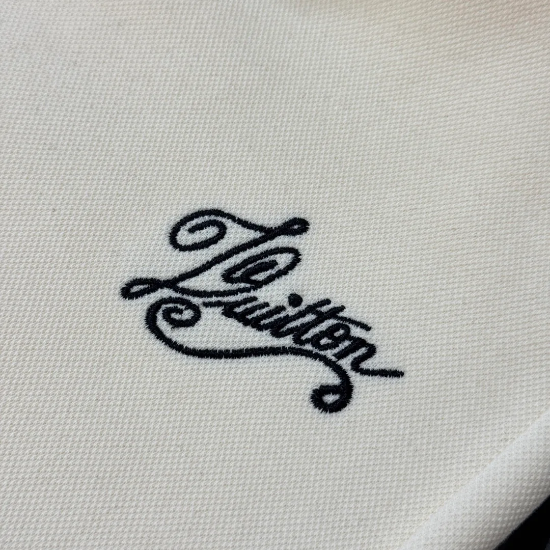 Шорты Женские Louis Vuitton 11873037