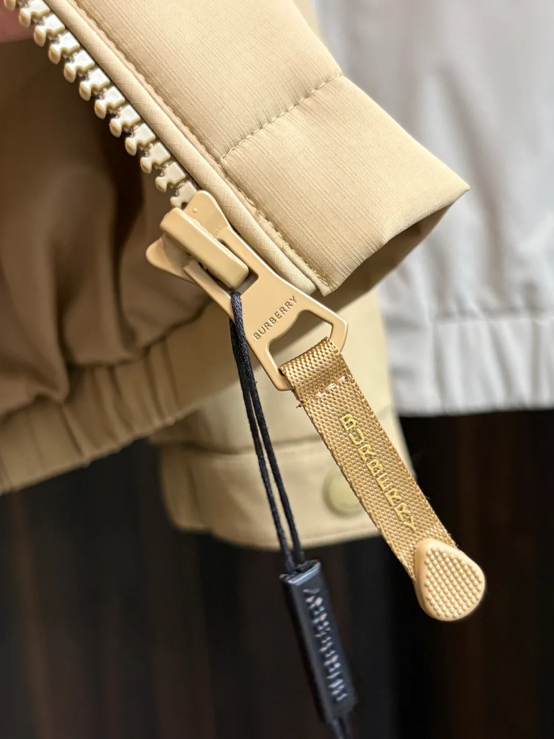 Куртки И Пуховики Женские Burberry 18157293