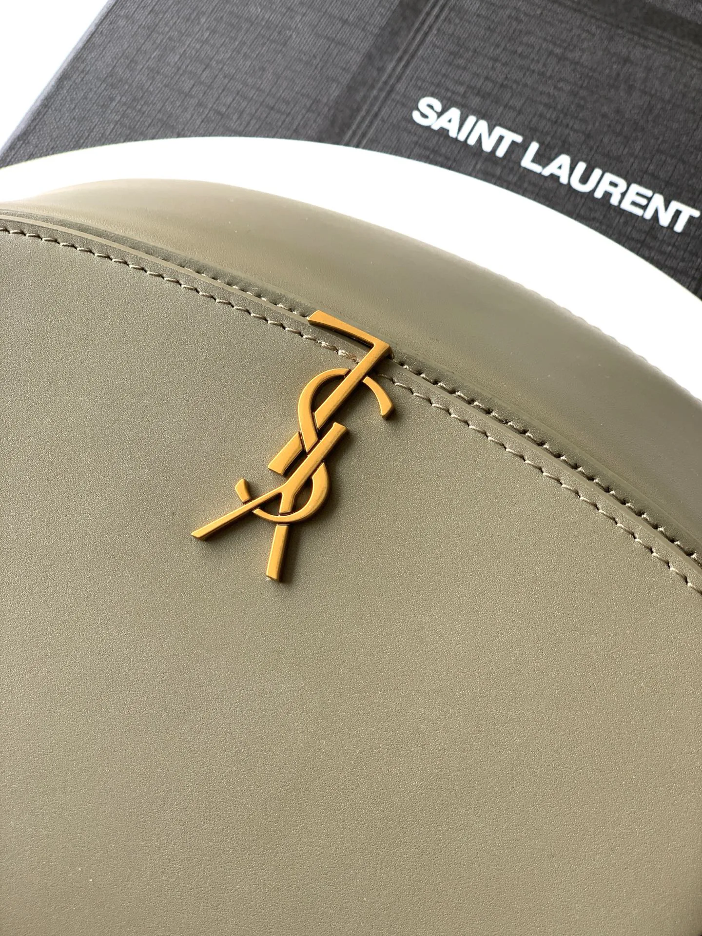 Сумки На Ремне Женские Saint Laurent 11309782