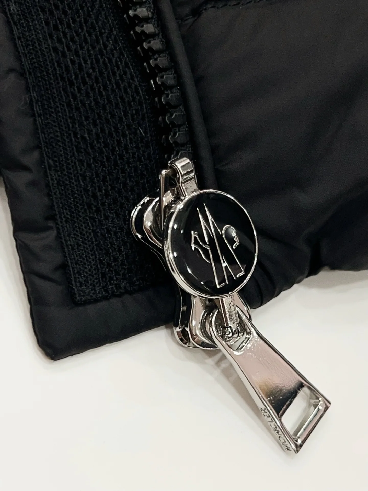 Жилеты Женские Moncler 18566226