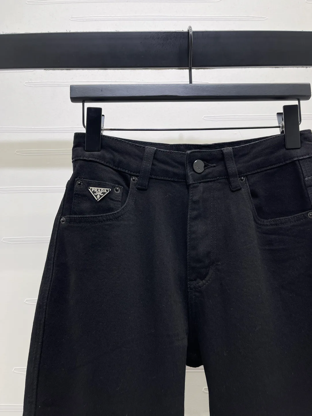 Джинсы Женские Prada 12961849