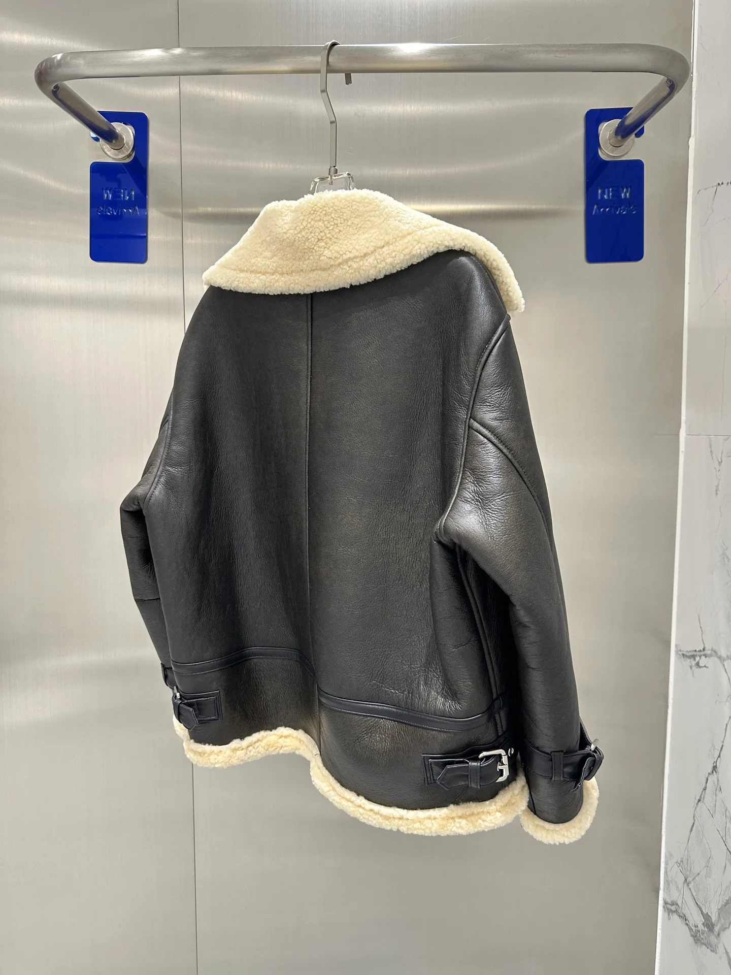 Кожаные Куртки И Дублёнки Женские Saint Laurent 1067915