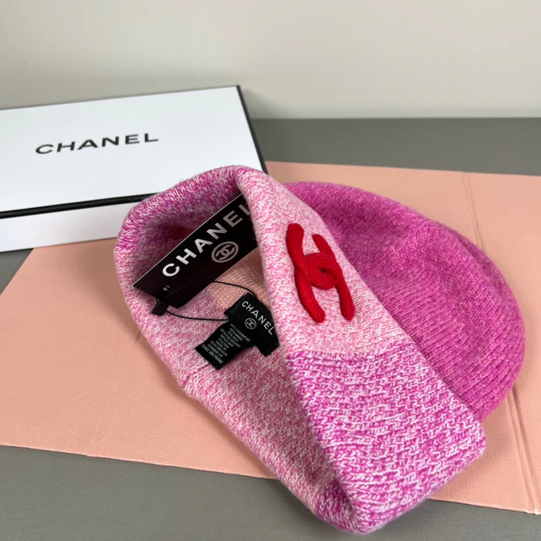Головные Уборы Chanel 17879718