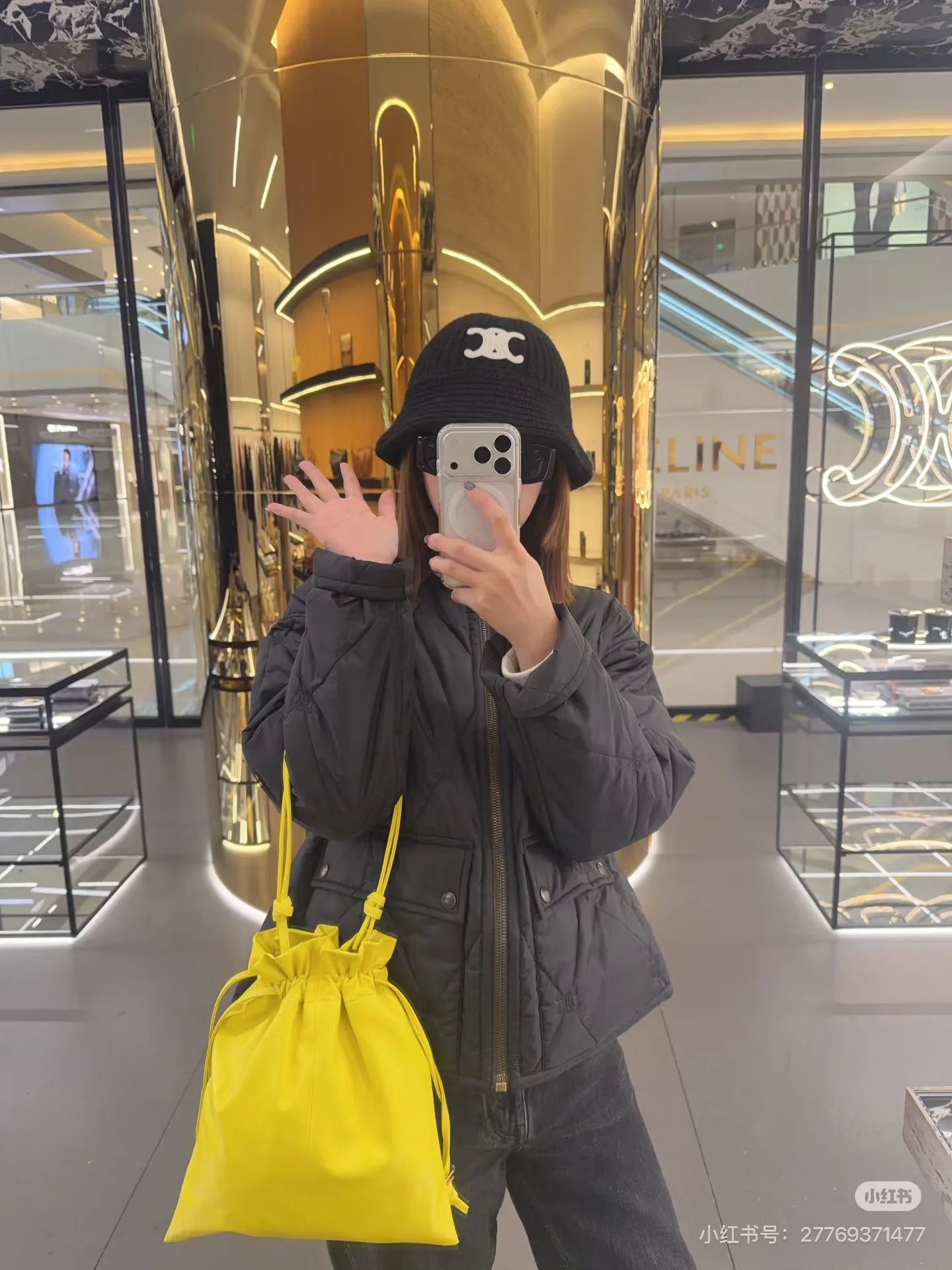 Куртки И Пуховики Женские Celine 18877475