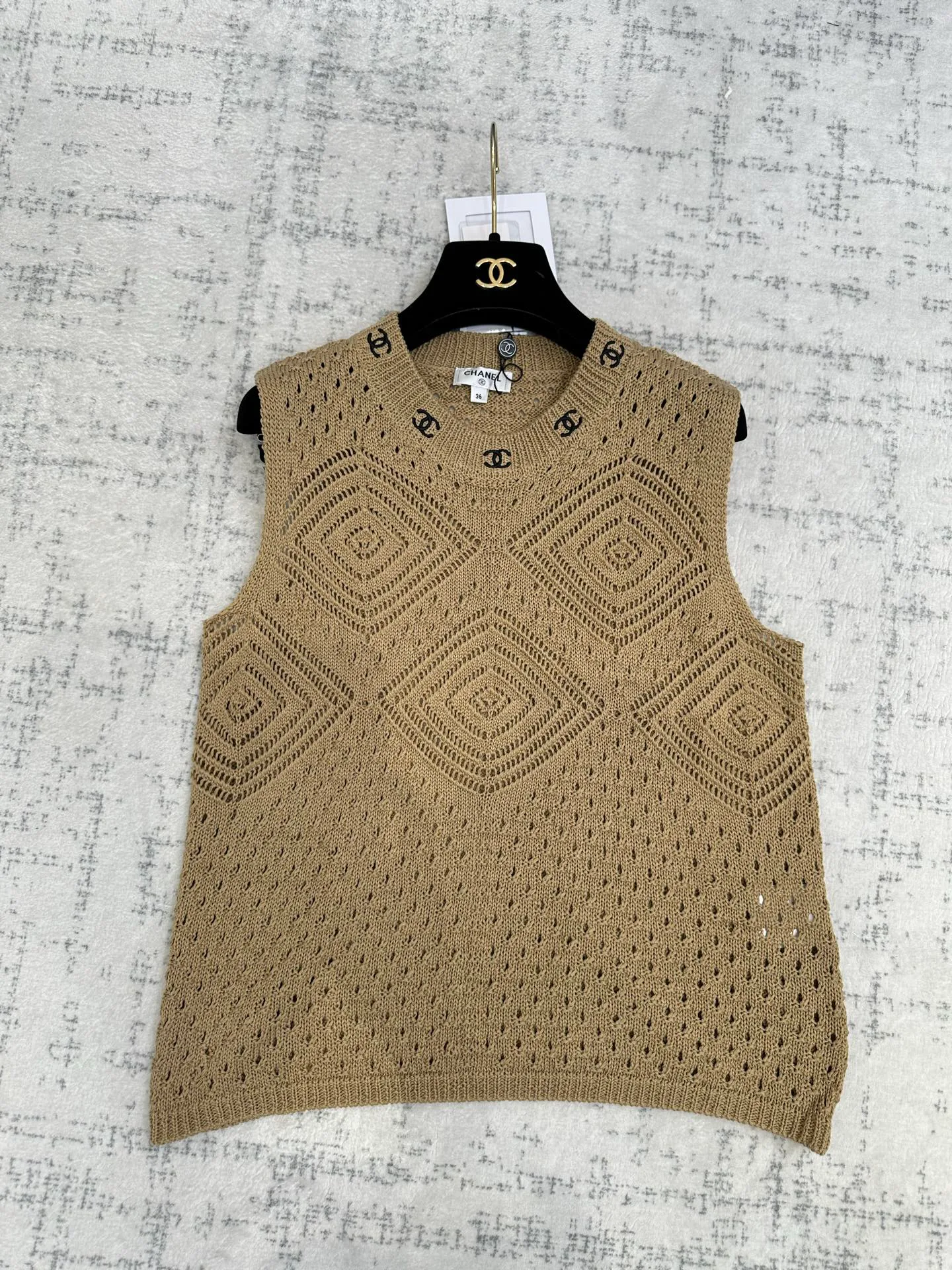 Жилеты Женские Chanel 13241098