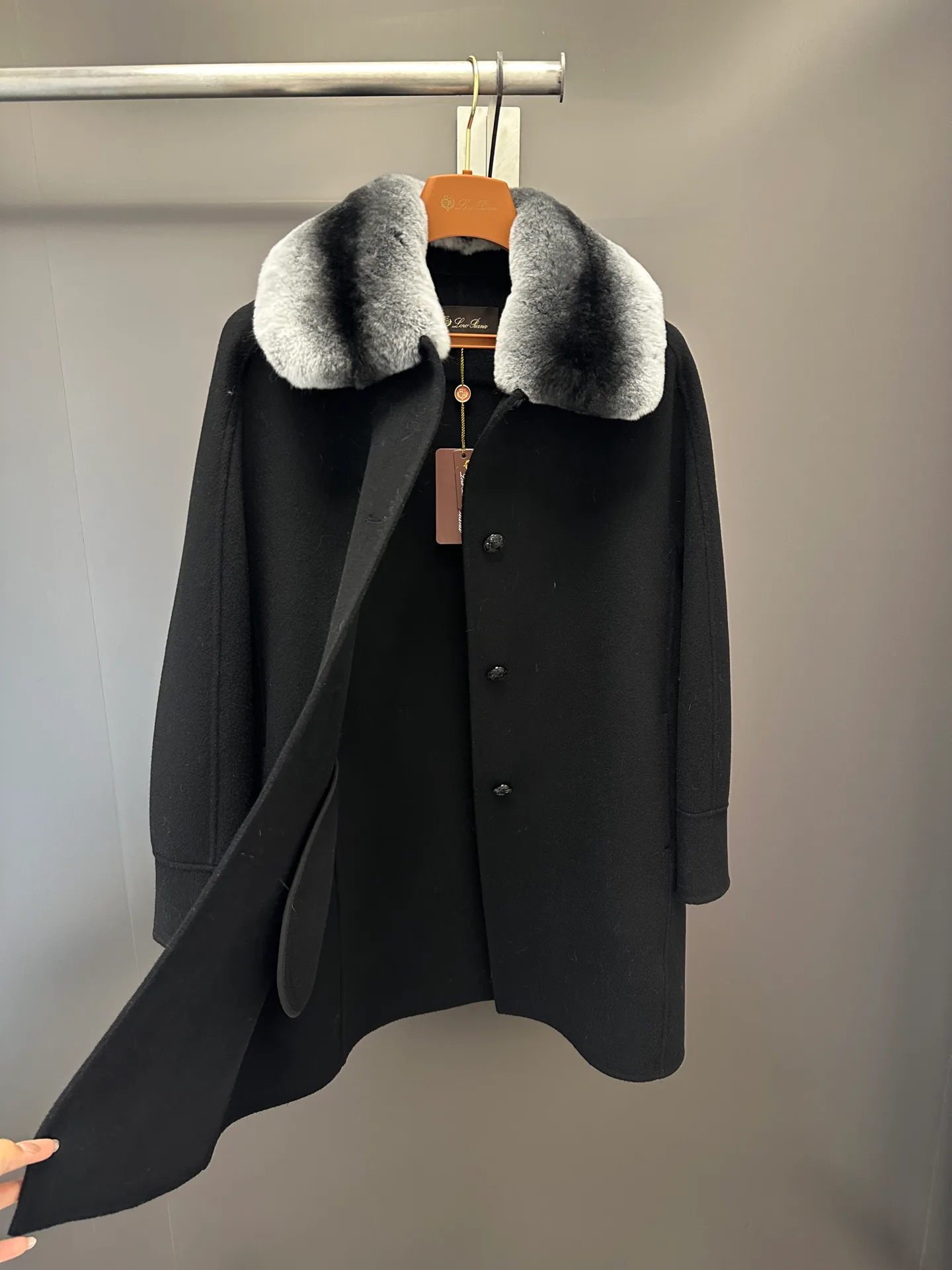 Пальто Женские Loro Piana 18226703