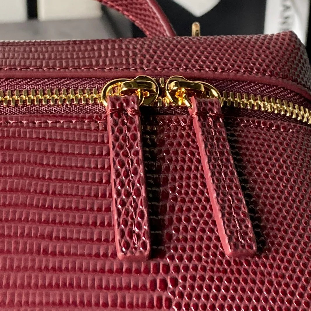 Классические Сумки Женские Chanel 18058261
