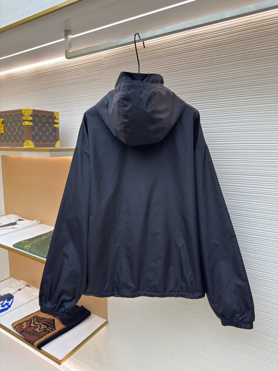 Куртки Женские Prada 118650