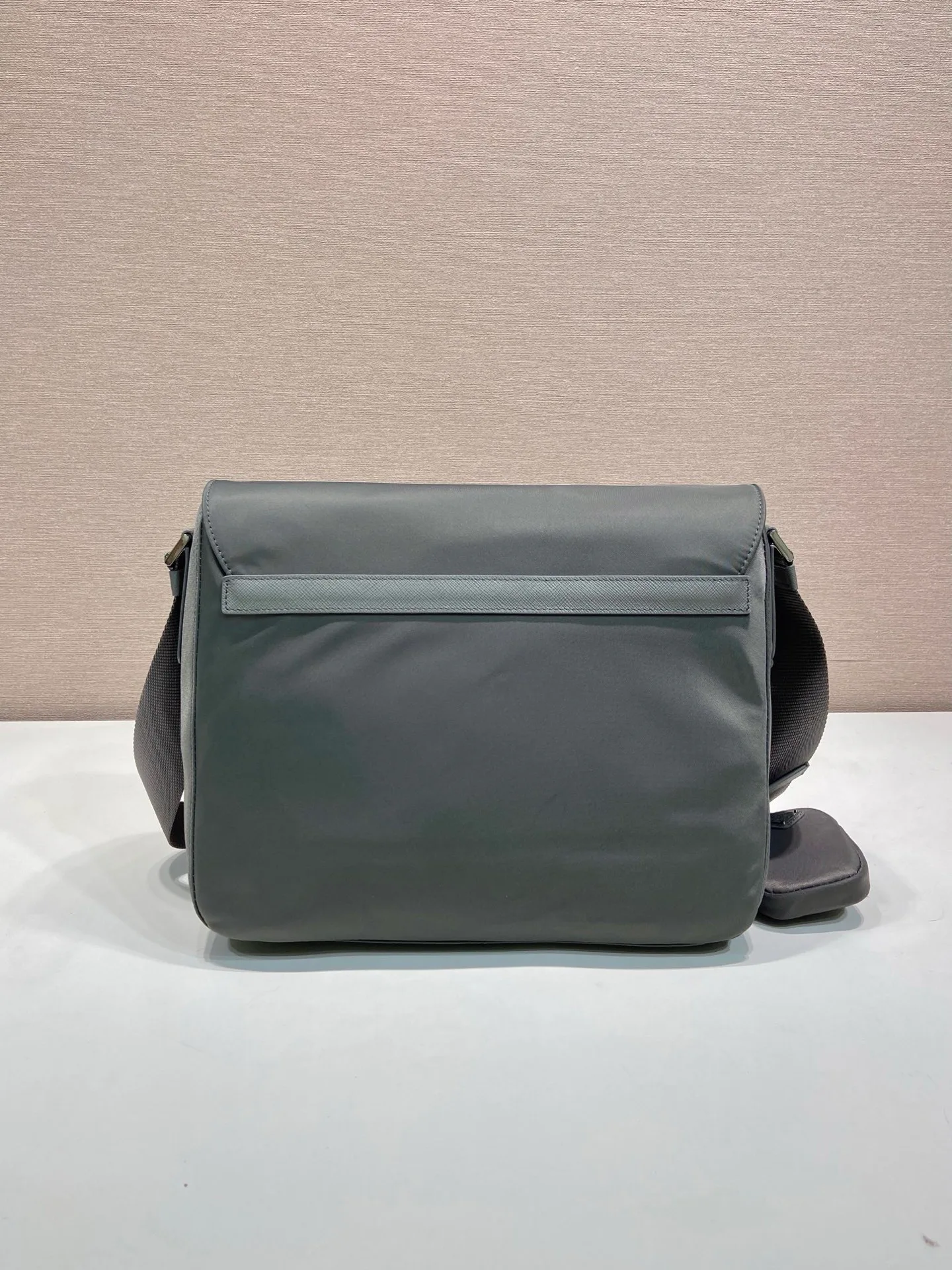 Сумки На Ремне Женские Prada 13162697