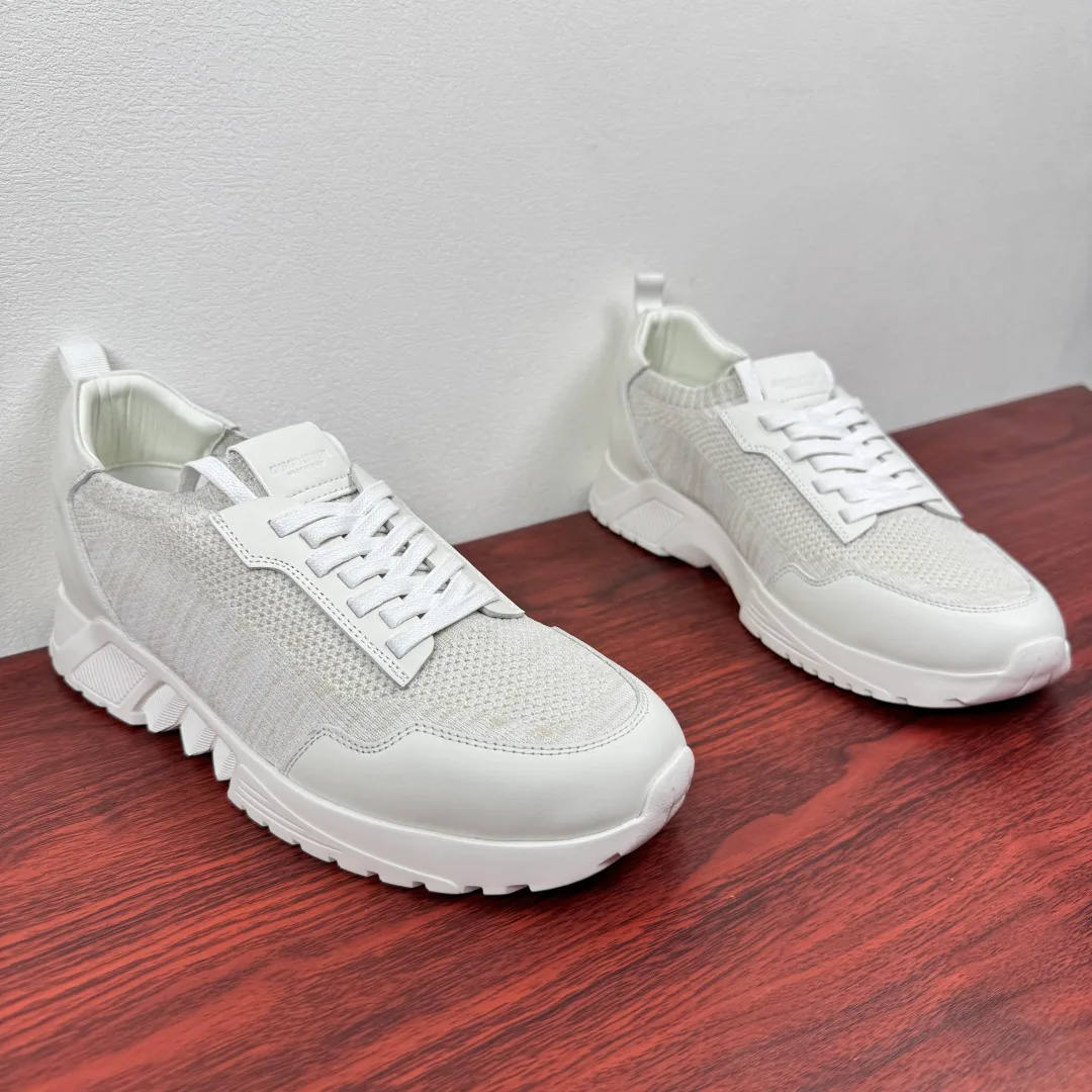 Кроссовки Мужские Armani 11917317