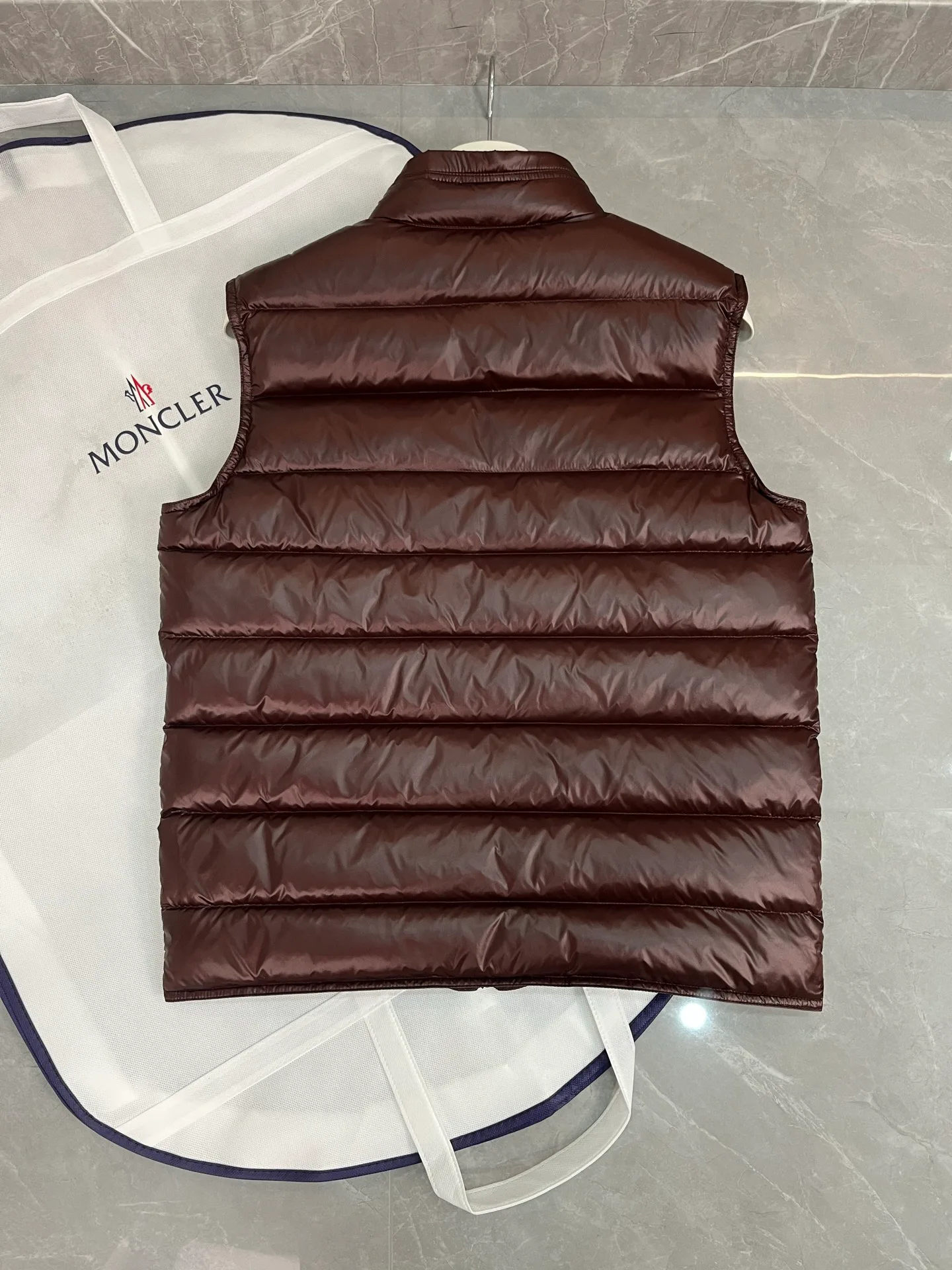 Жилеты Женские Moncler 18199686