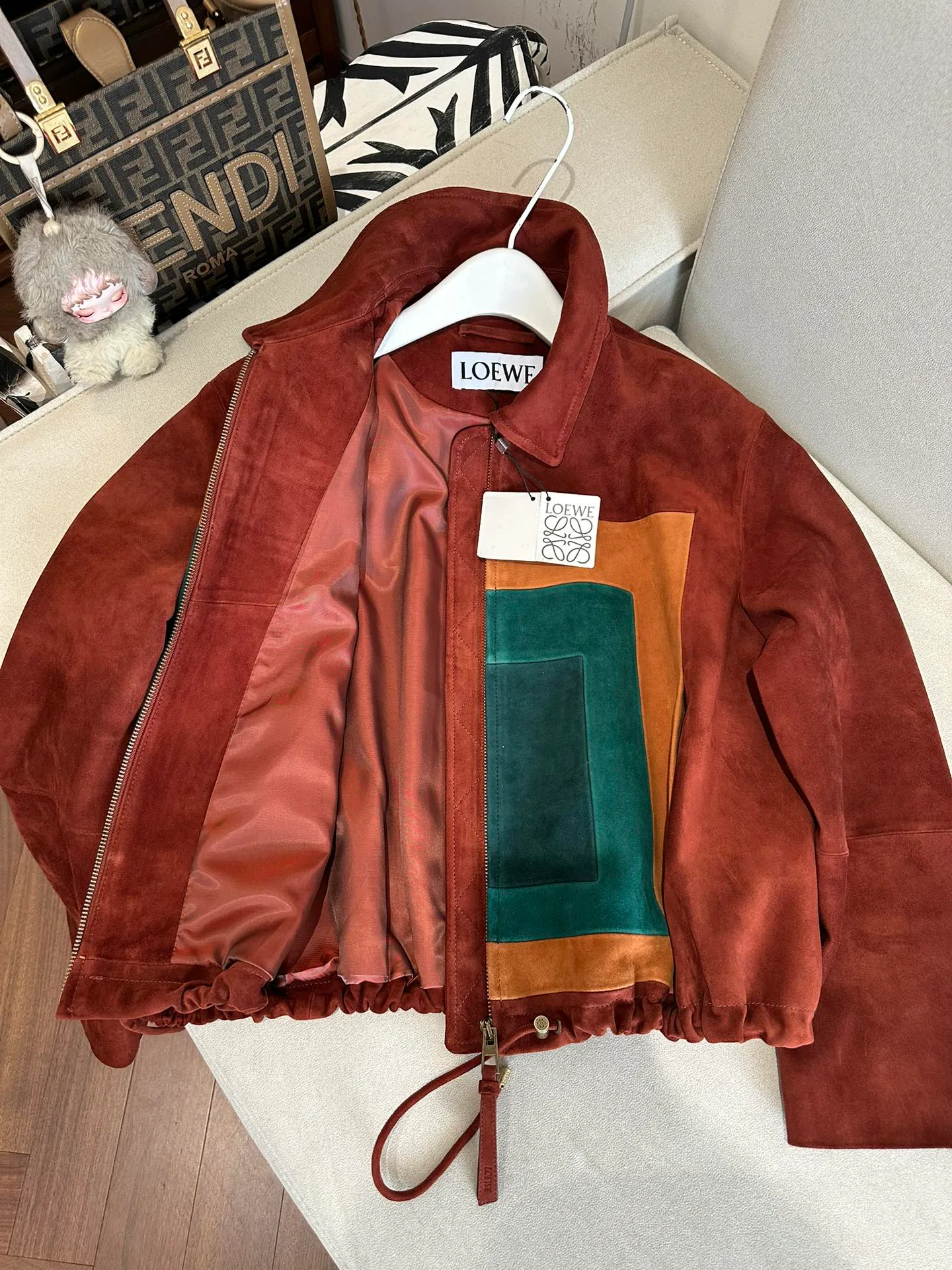 Кожаные Куртки И Дублёнки Женские Loewe 1388387